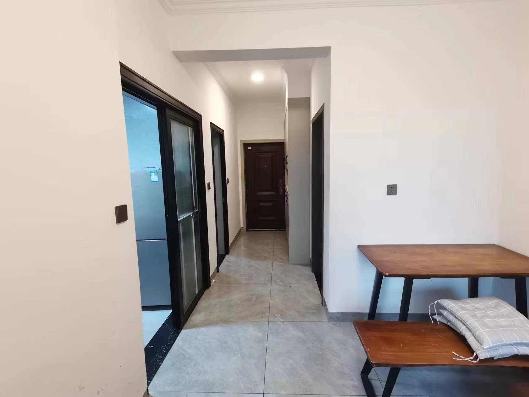 山水豪庭 1室1厅1卫 25.5万 山水豪庭 1室1厅1卫 25.5万室内图