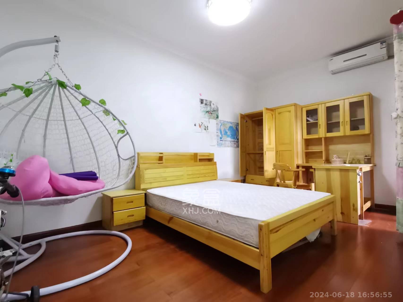 金茂梅溪湖  2室2厅1卫    2600.0元/月室内图