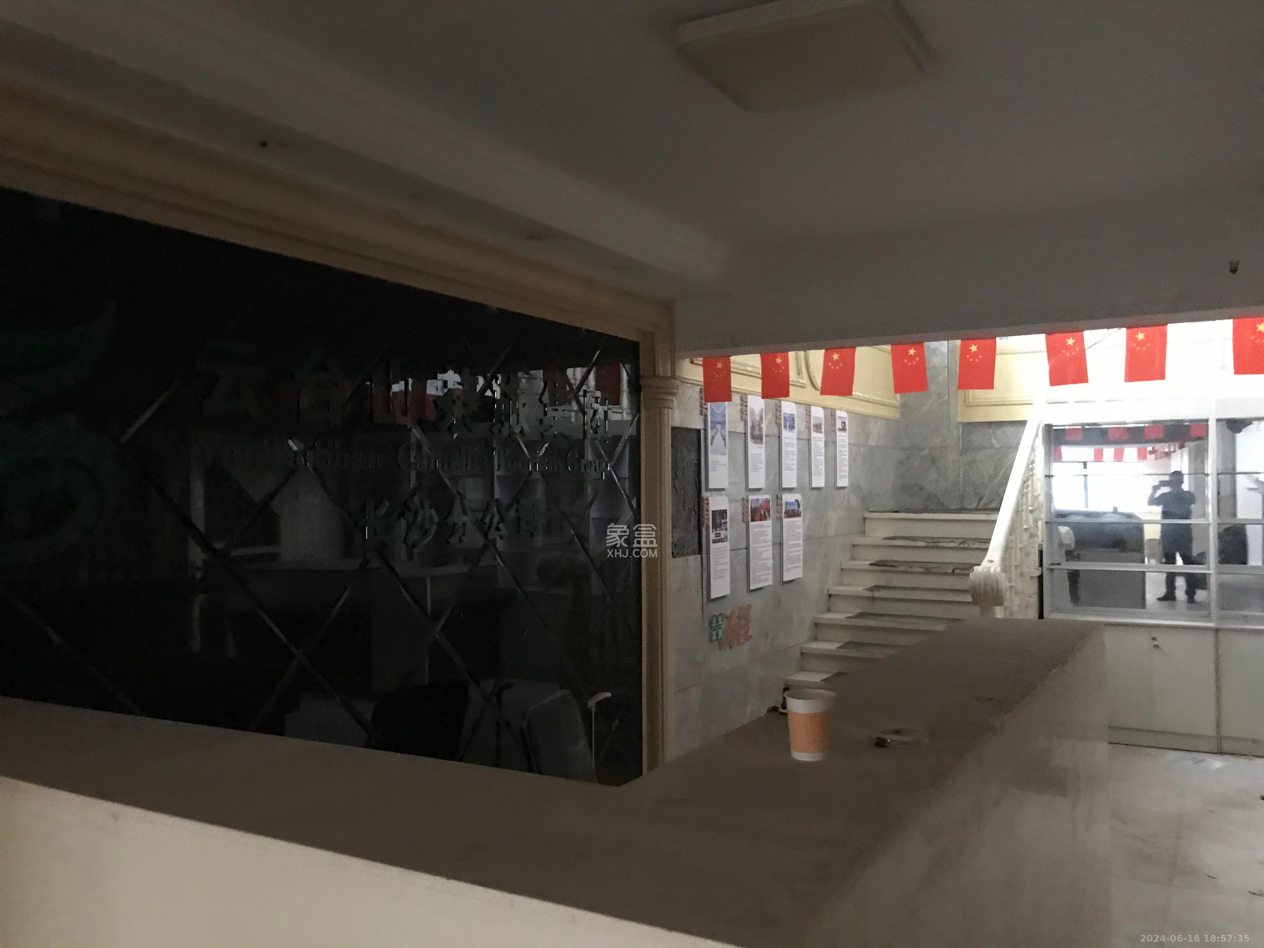 城市快线（新建大厦）  1室1厅1卫   3000.00元/月室内图