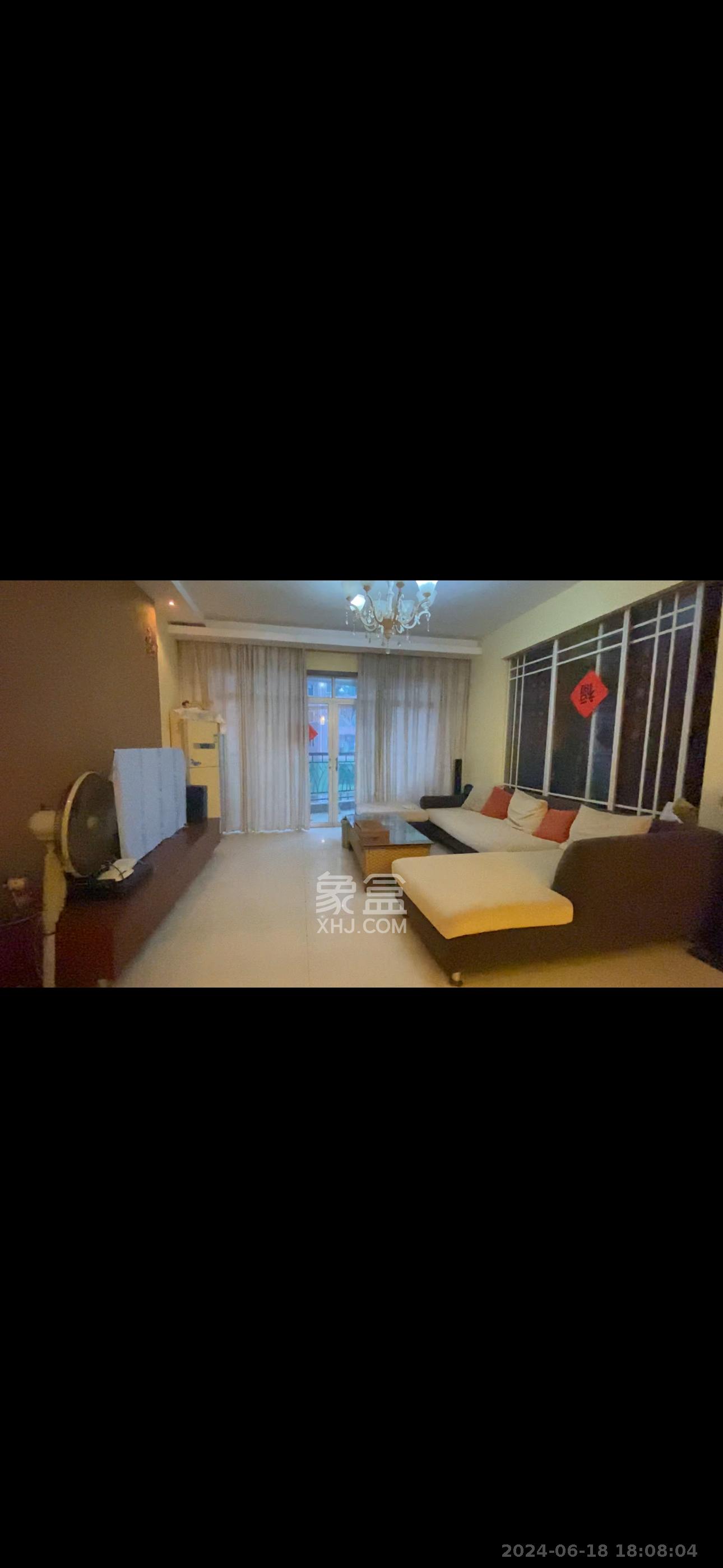 左岸春天  3室2厅2卫   3600.00元/月室内图1