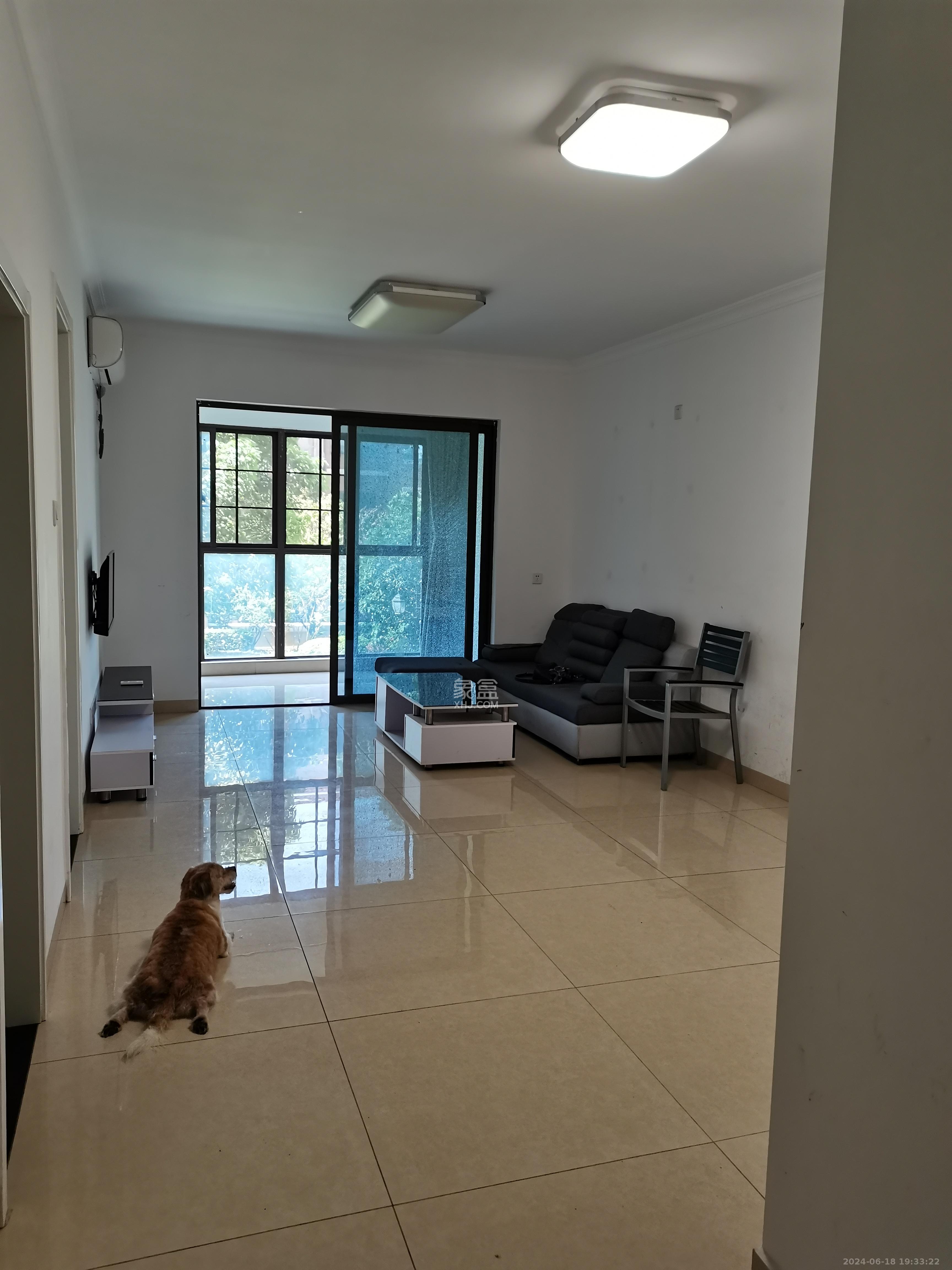 阳光城尚东湾学园区 2室2厅1卫 2300.0元/月 阳光城尚东湾学园区 2室2厅1卫 2300.0元/月室内图