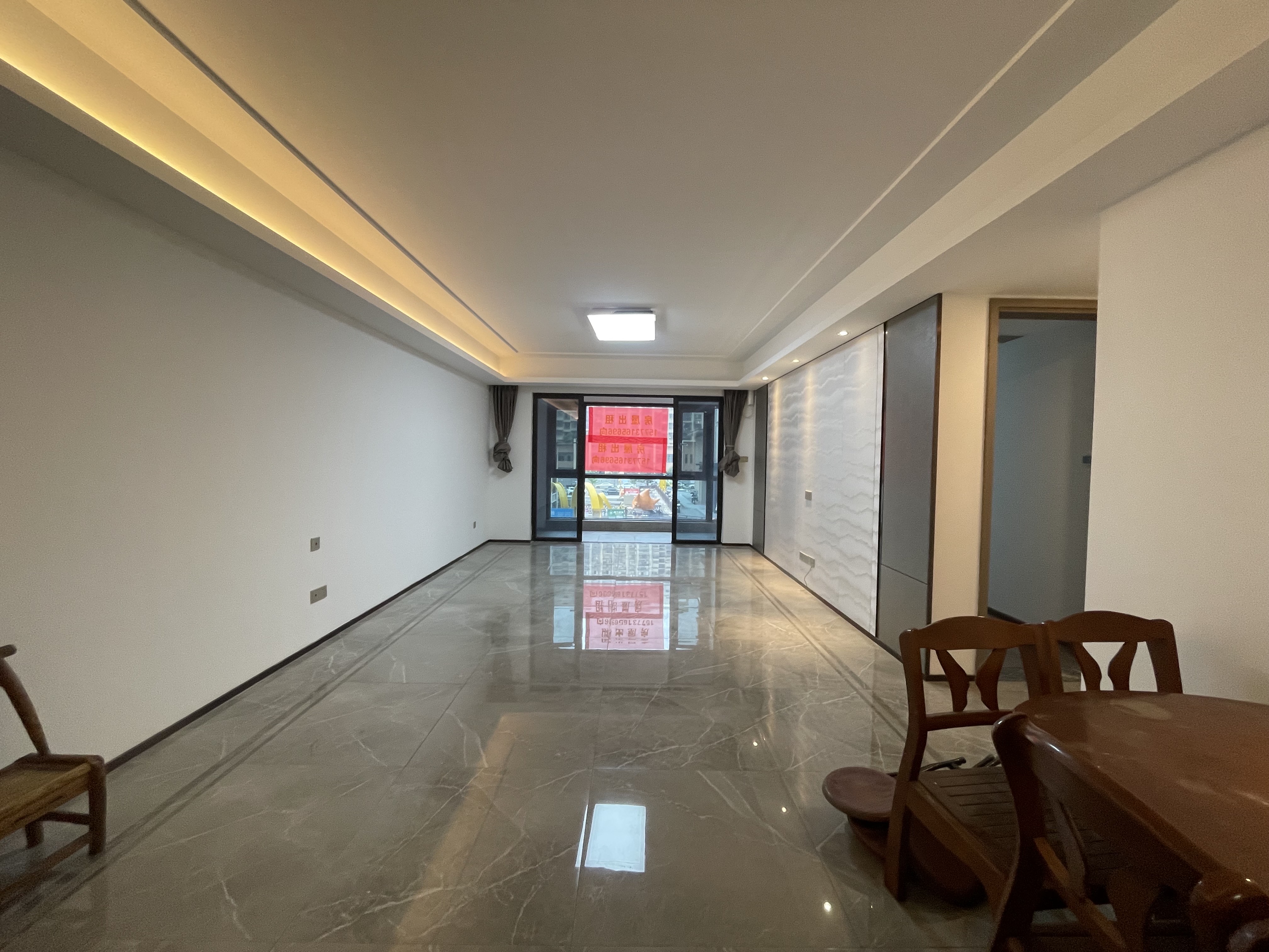 金茂建发泊悦 4室2厅2卫 4200.0元/月 金茂建发泊悦 4室2厅2卫 4200.0元/月户型图