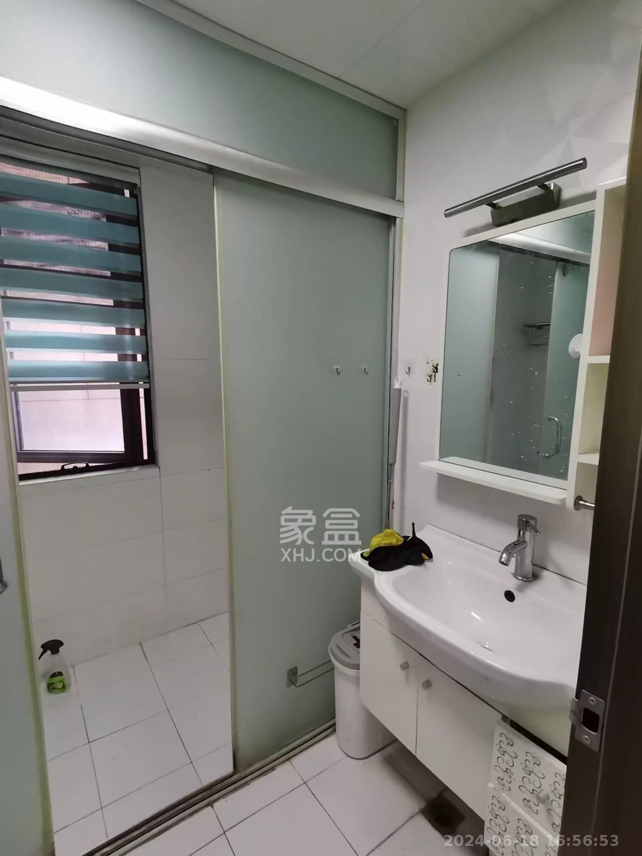 金茂梅溪湖 2室2厅1卫 2600.0元/月 金茂梅溪湖 2室2厅1卫 2600.0元/月室内图