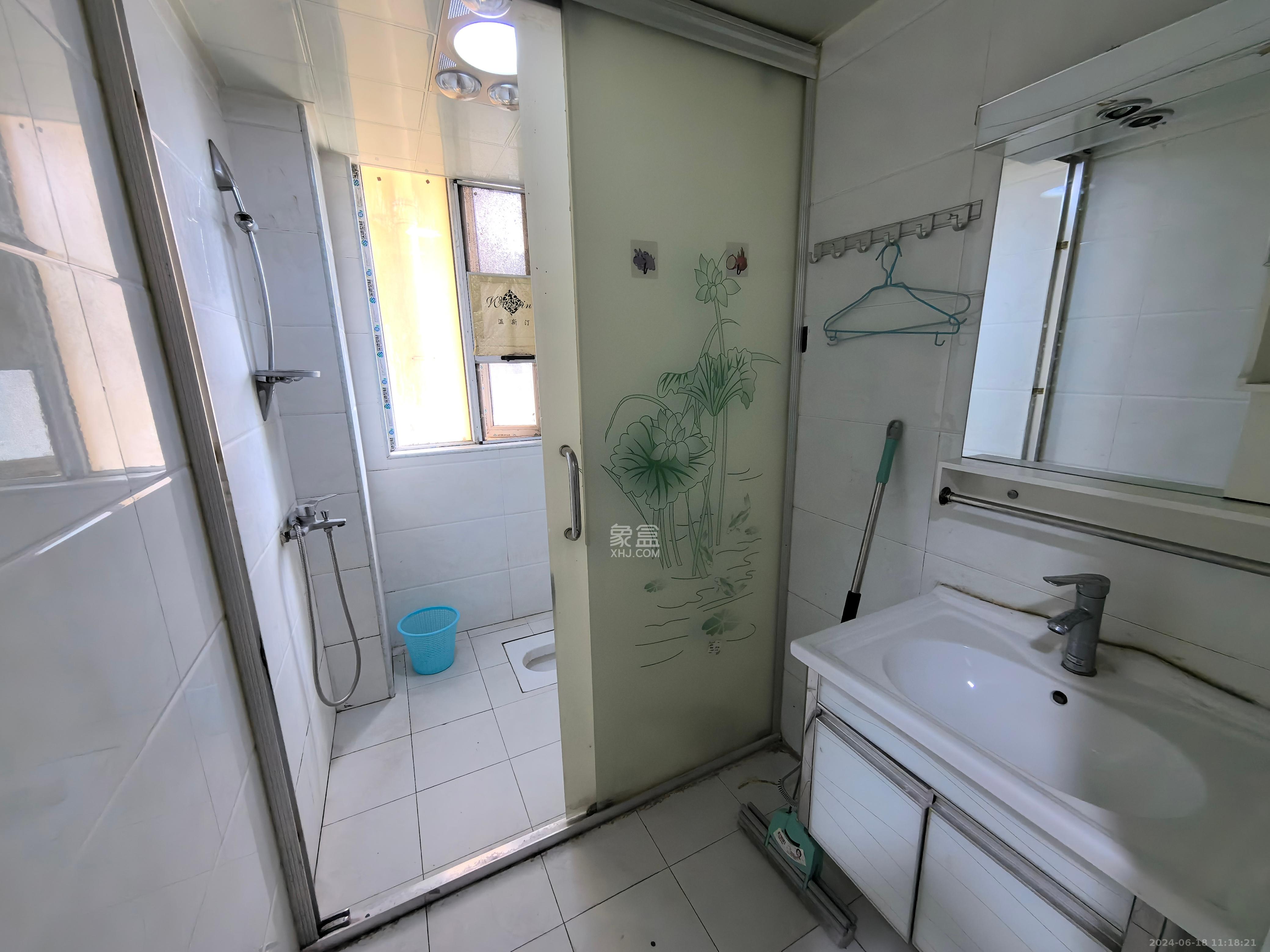 佛奥康桥水岸  3室2厅1卫   1500.00元/月室内图