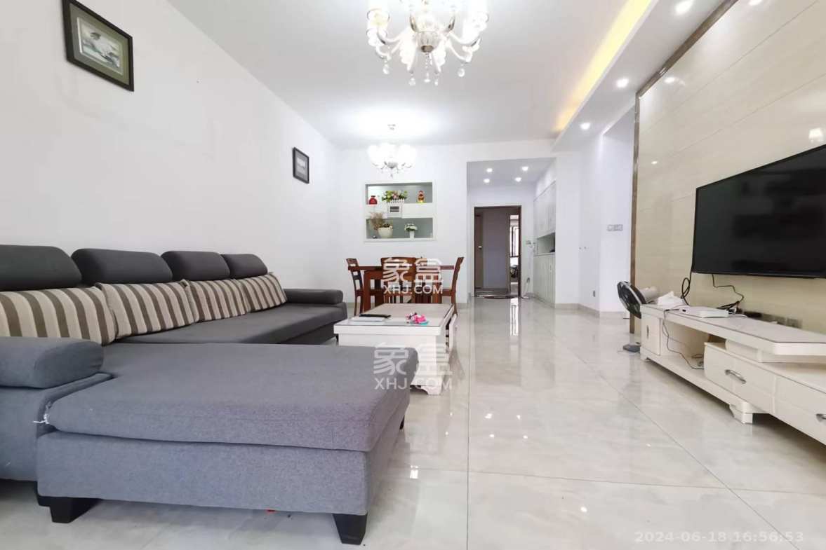 金茂梅溪湖 2室2厅1卫 2600.0元/月 金茂梅溪湖 2室2厅1卫 2600.0元/月室内图