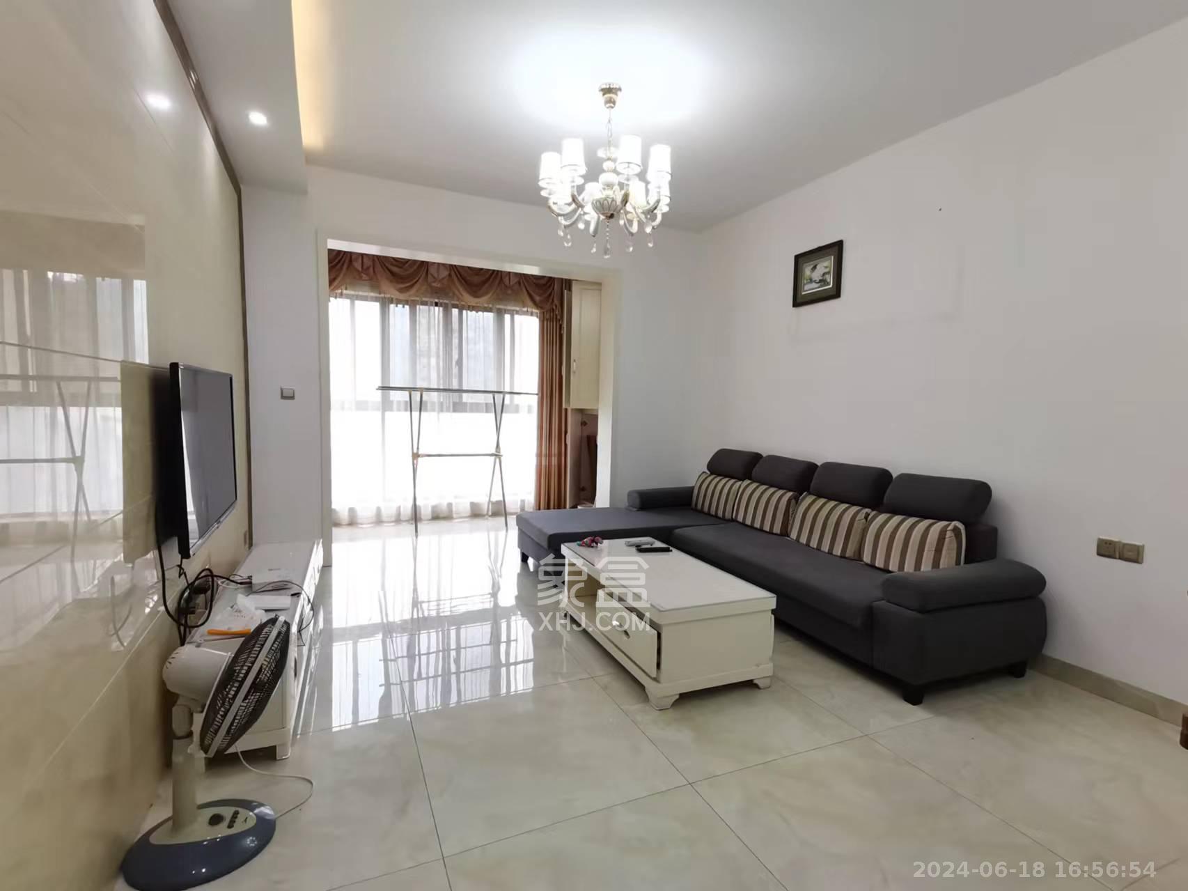 金茂梅溪湖 2室2厅1卫 2600.0元/月 金茂梅溪湖 2室2厅1卫 2600.0元/月室内图