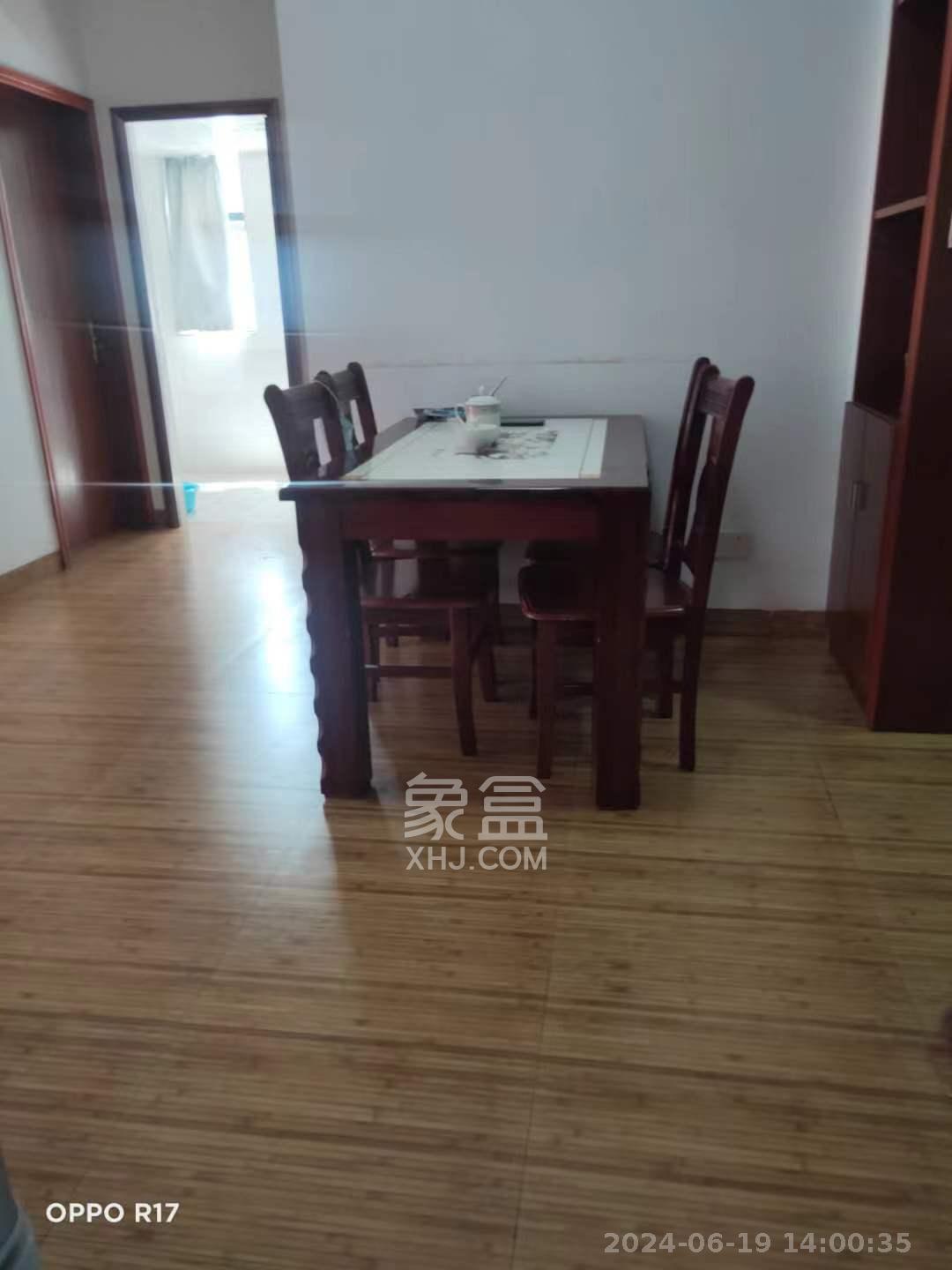 高林仕家  3室2厅1卫   1800.00元/月室内图