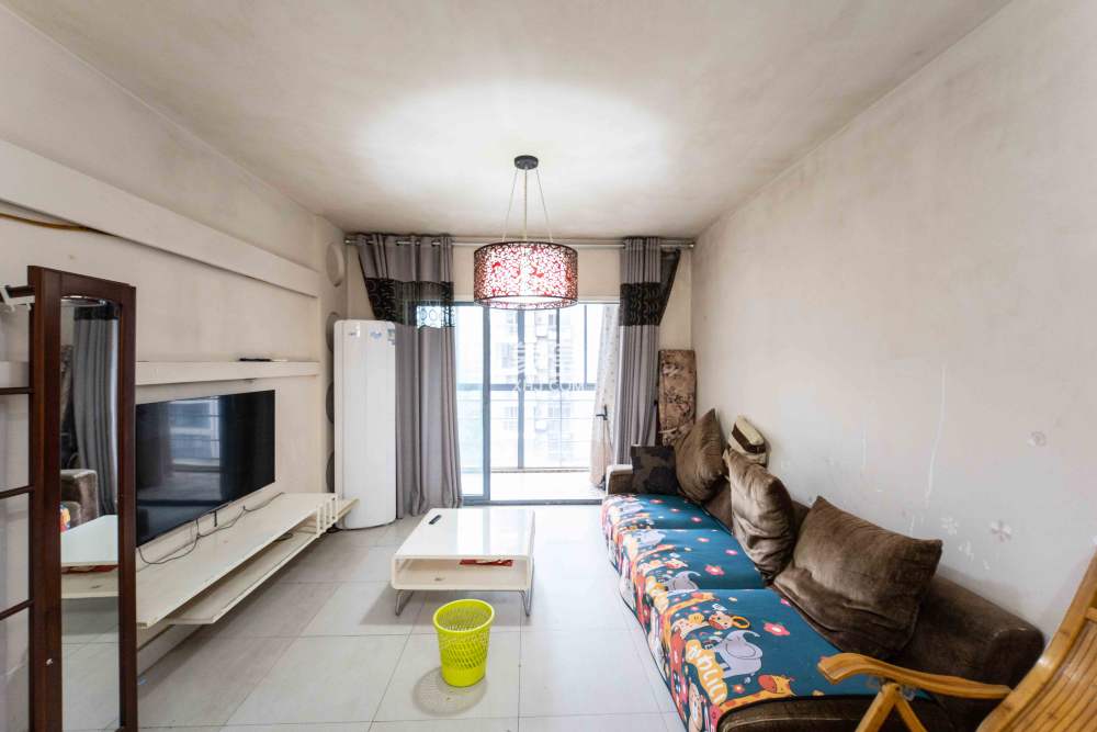 银港水晶城  2室2厅1卫    62.0万