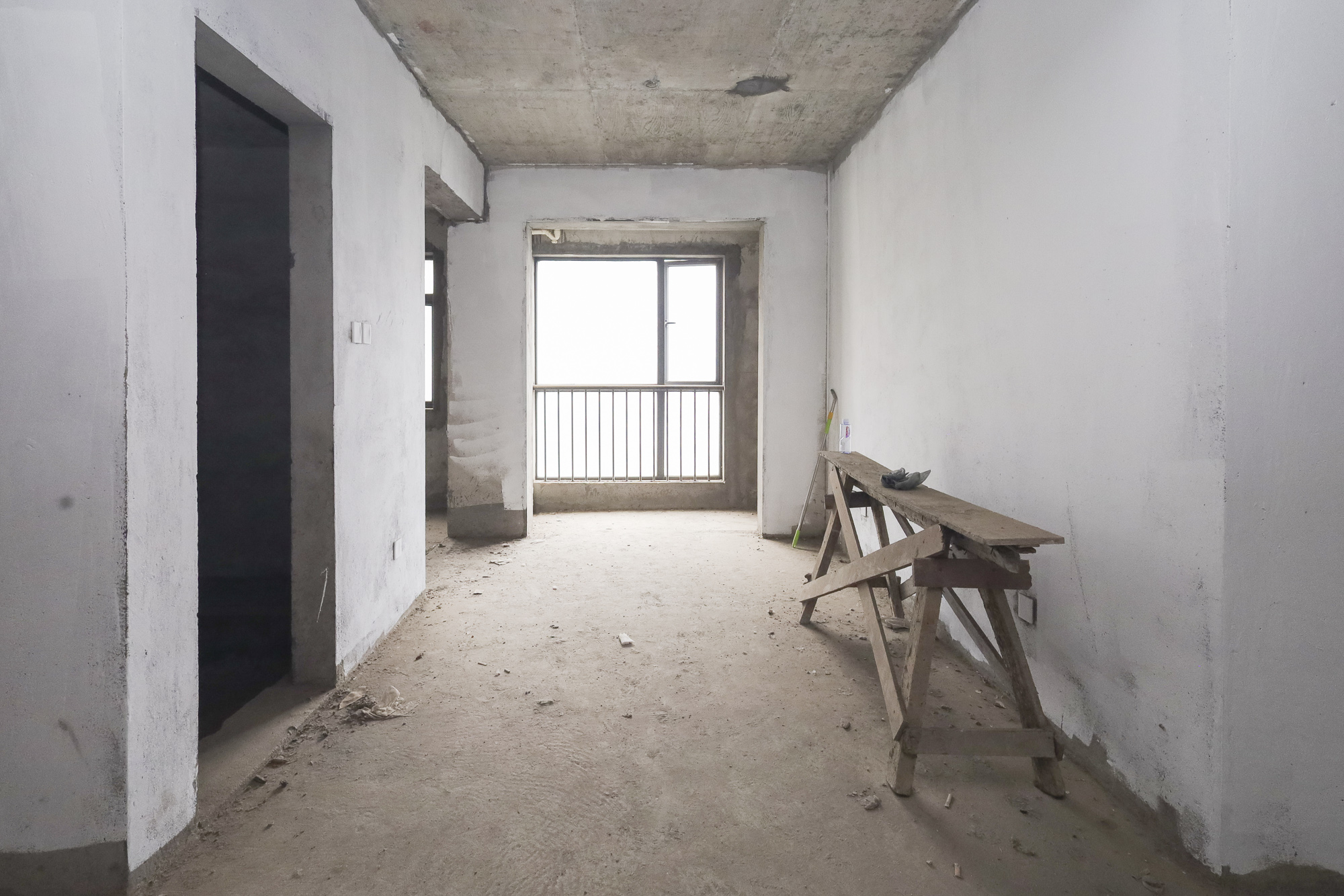 双湾国际(湘江御景花园)  5室2厅1卫    149.0万 双湾国际(湘江御景花园)  5室2厅1卫    149.0万客厅