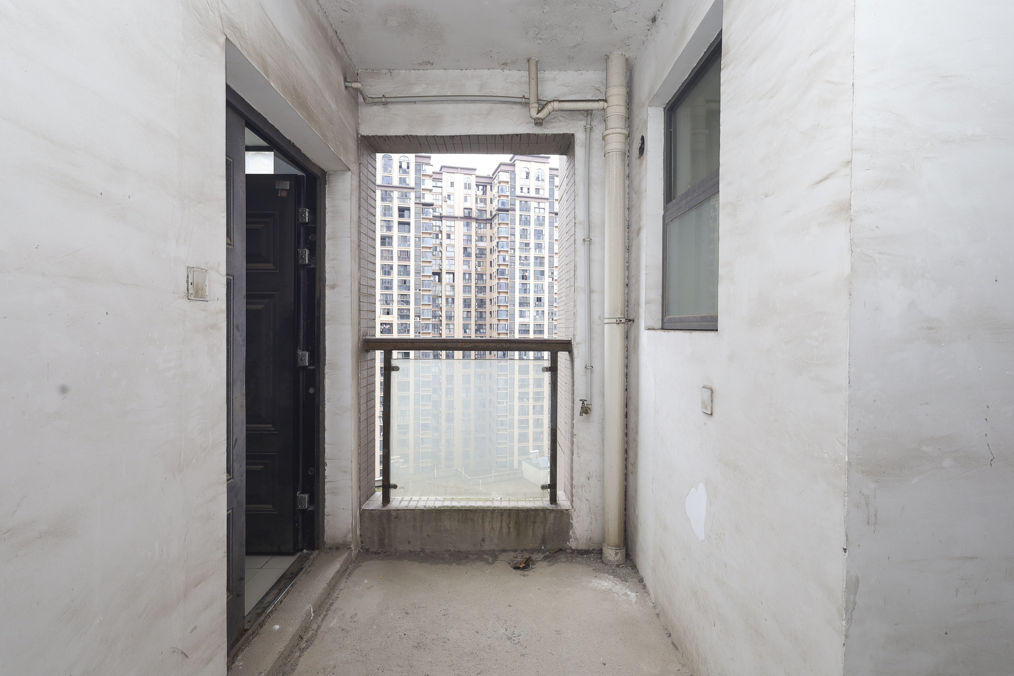 双湾国际(湘江御景花园)  5室2厅1卫    149.0万 双湾国际(湘江御景花园)  5室2厅1卫    149.0万其他