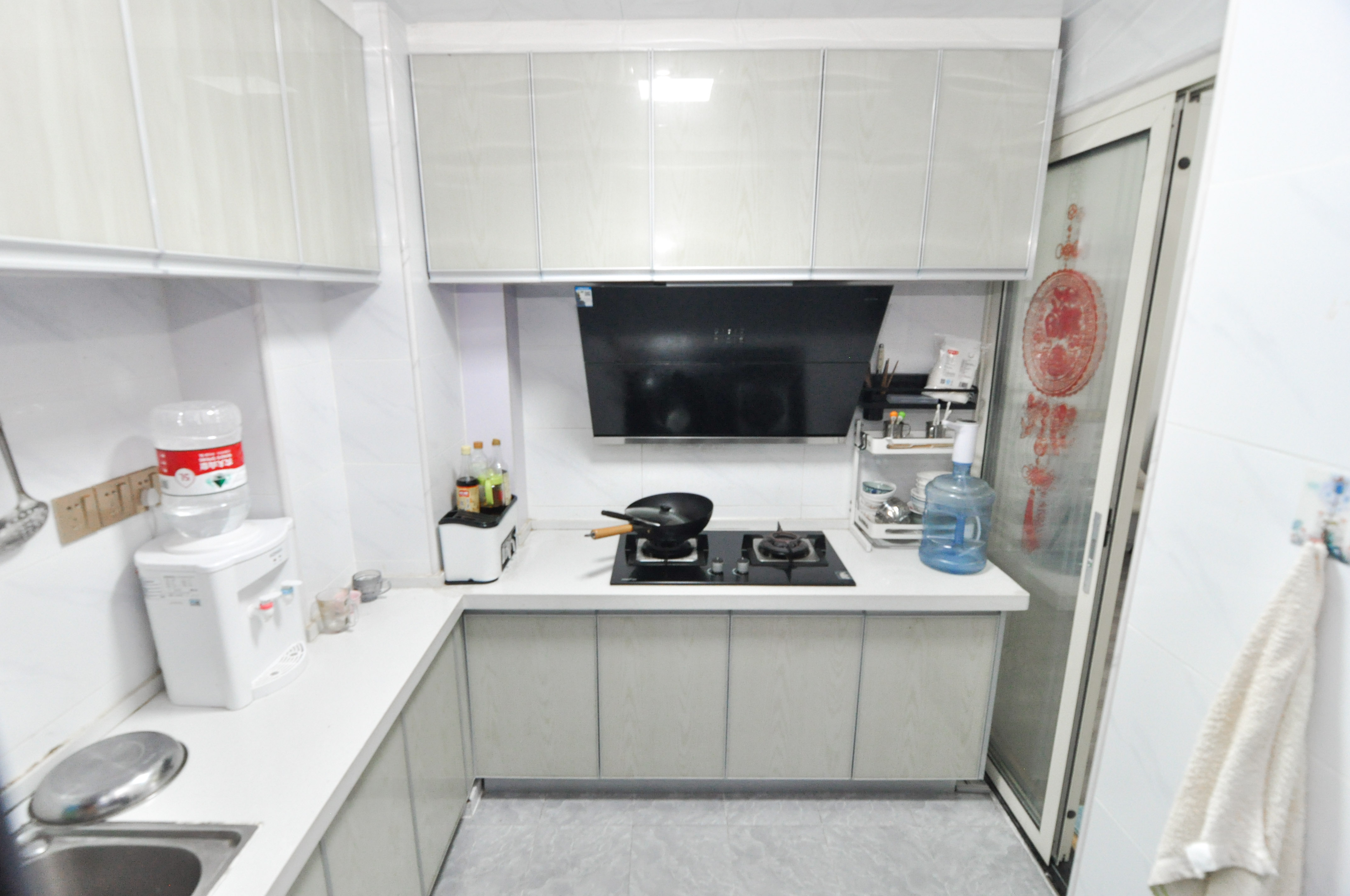 振业城三期  4室2厅2卫   159.80万厨房