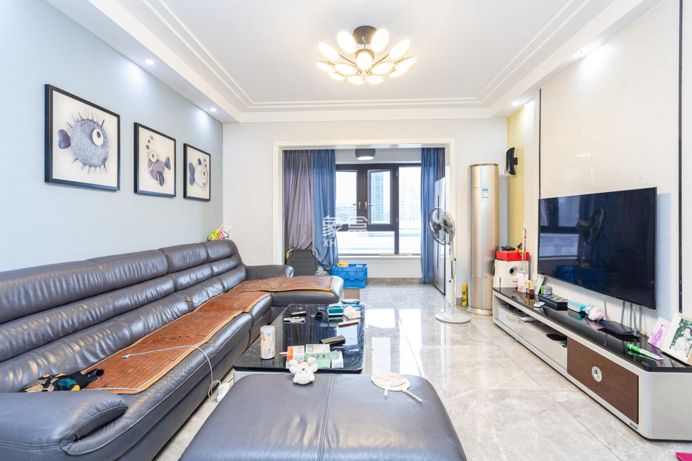 润和又一城  3室2厅2卫    89.0万