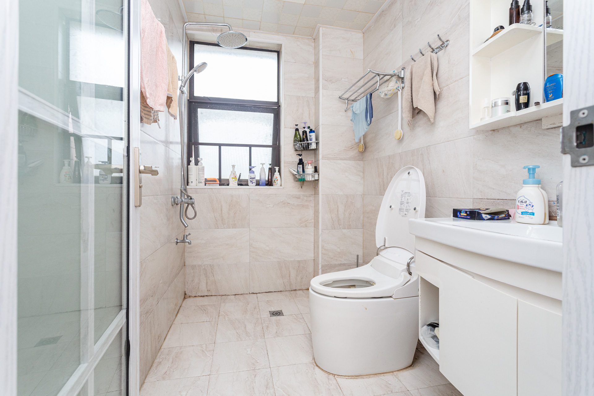 润和又一城  3室2厅2卫    109.0万卫生间