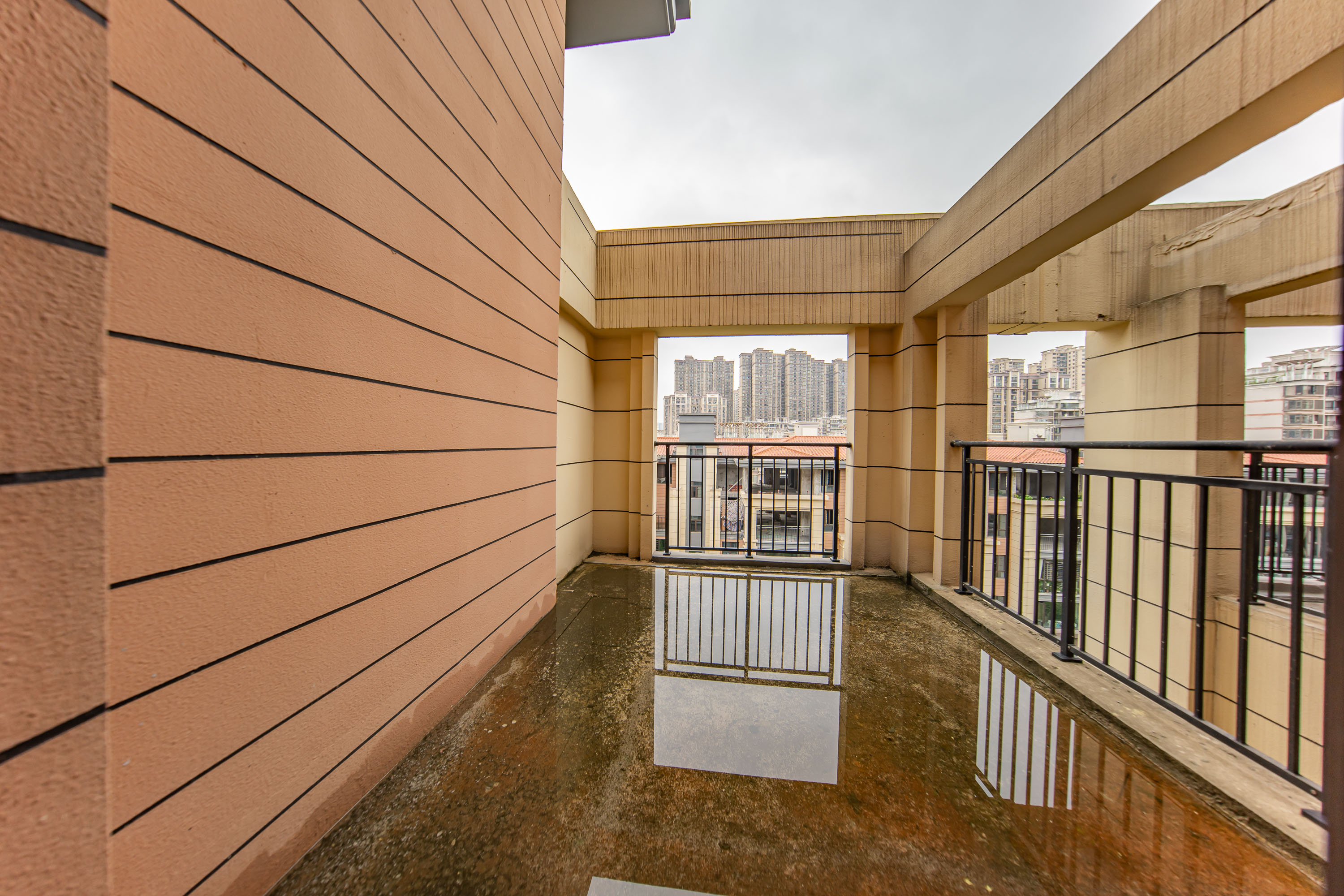 江山帝景雅墅(普罗旺斯) 8室3厅4卫 440.0万 江山帝景雅墅(普罗旺斯) 8室3厅4卫 440.0万其他