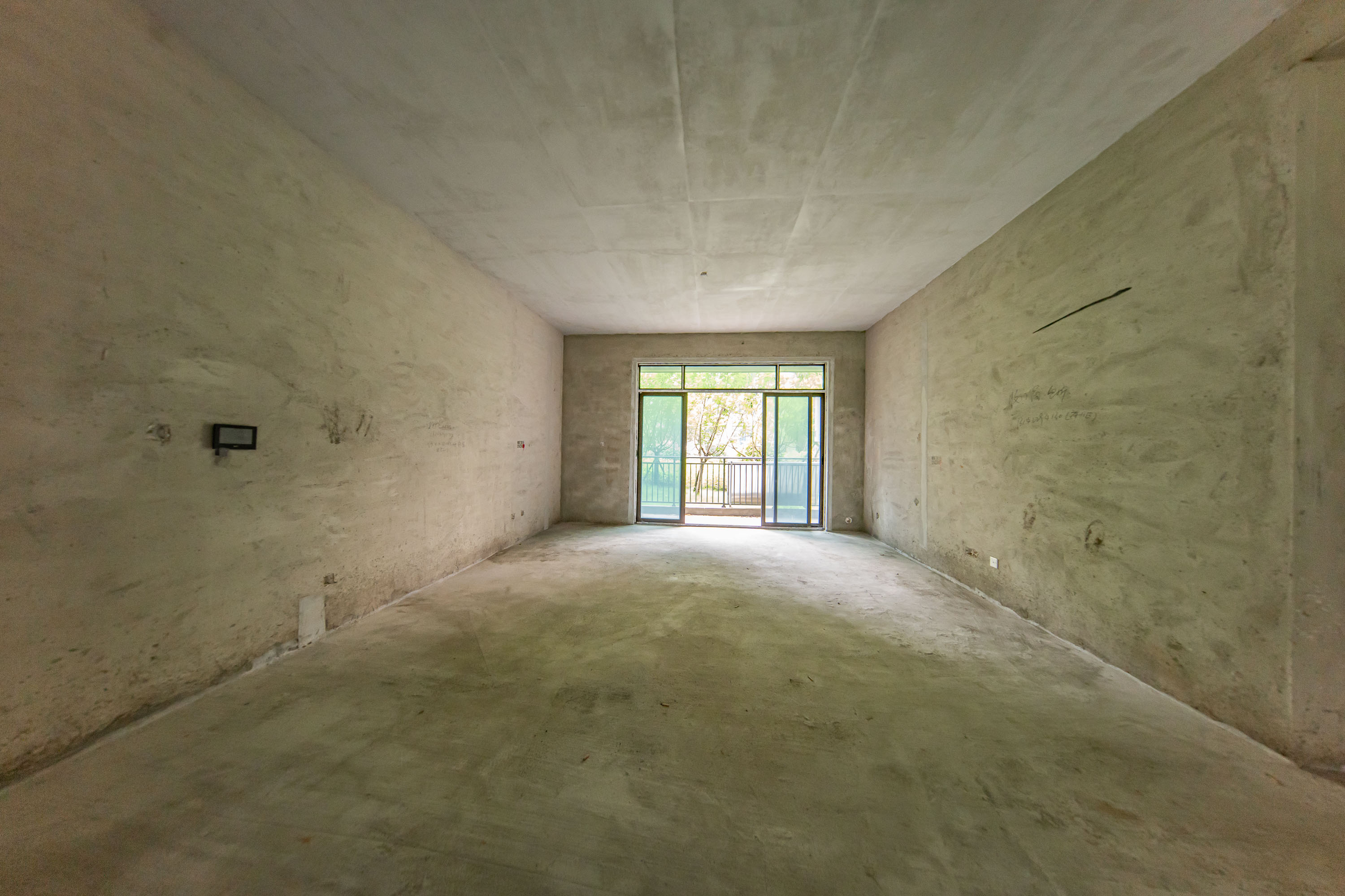 江山帝景雅墅（普罗旺斯）  5室2厅4卫    285.0万客厅