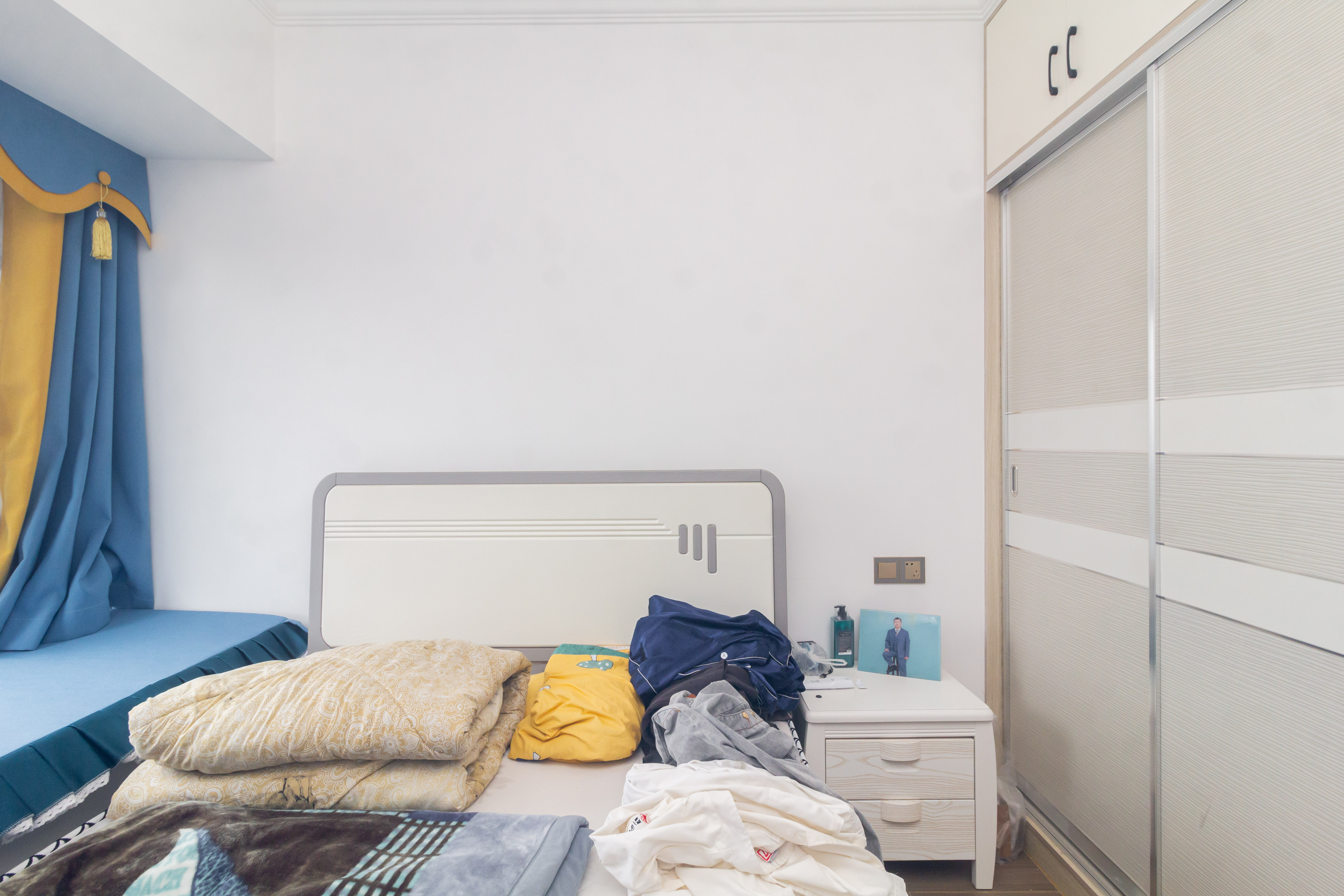 雅居乐新地  3室2厅2卫    85.0万 雅居乐新地  3室2厅2卫    85.0万卧室