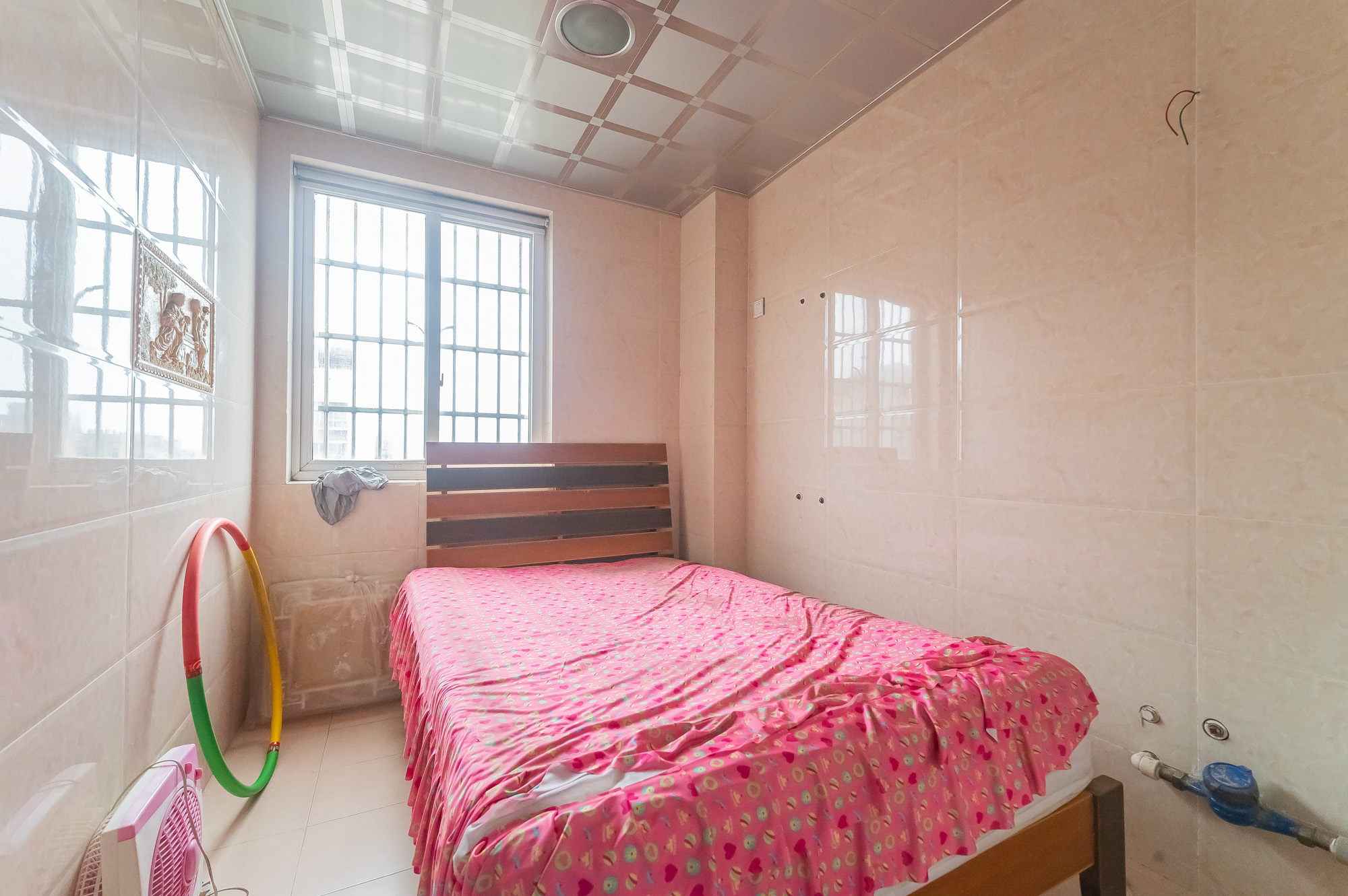 锦璨家园  3室2厅1卫    62.8万卫生间