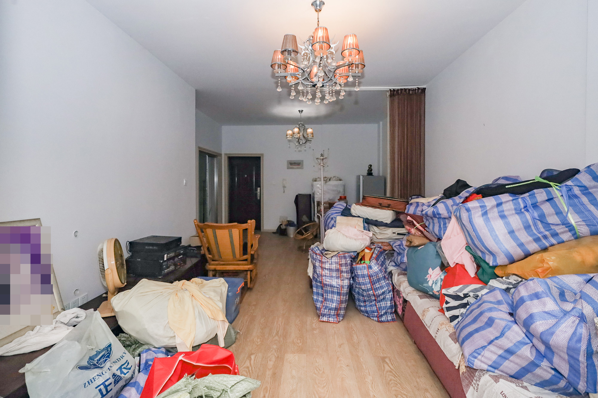 德润园  2室2厅1卫    62.8万 德润园  2室2厅1卫    62.8万客厅