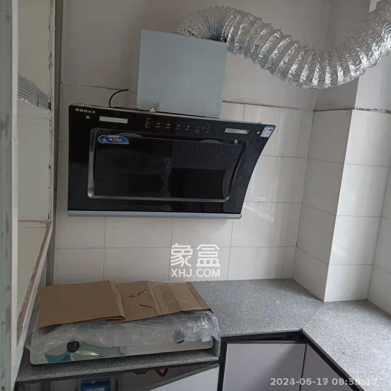 长房凤凰佳园  1室1厅1卫   1600.00元/月室内图