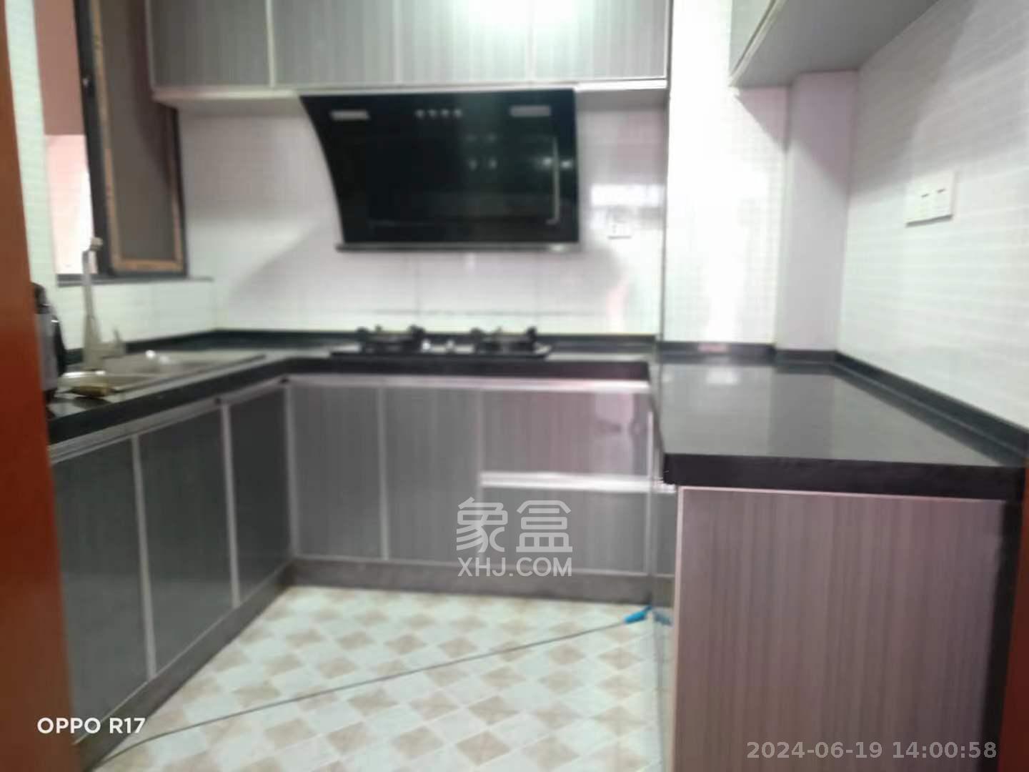 高林仕家  3室2厅1卫   1800.00元/月室内图