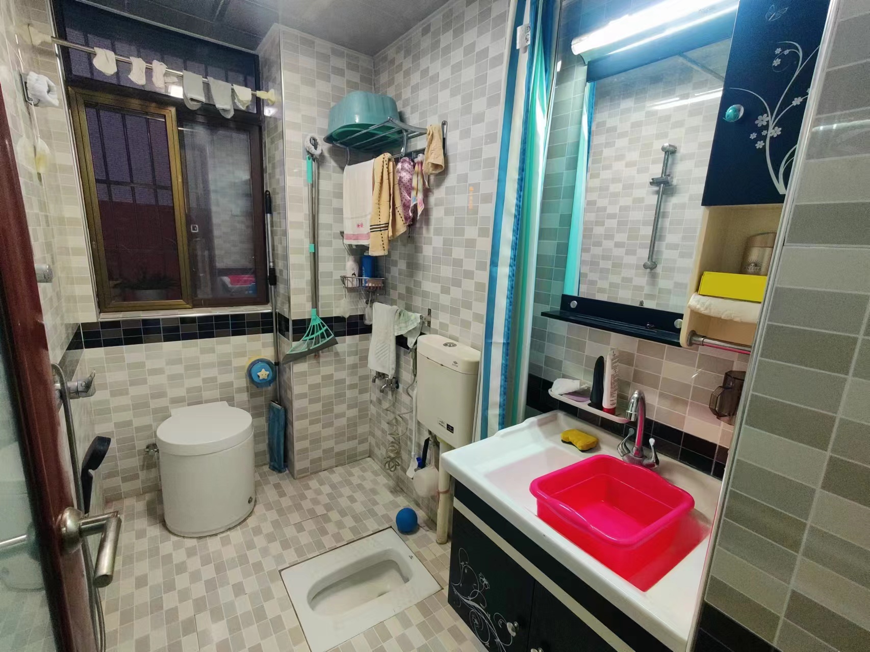 庐山恋 2室1厅1卫 59.8万 庐山恋 2室1厅1卫 59.8万室内图