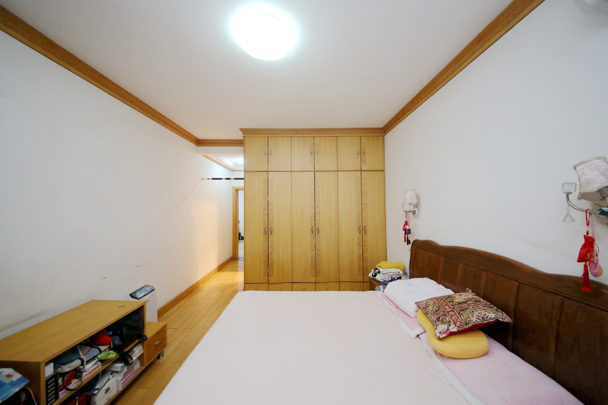 芙蓉区国税局宿舍  3室2厅2卫   90.00万卧室