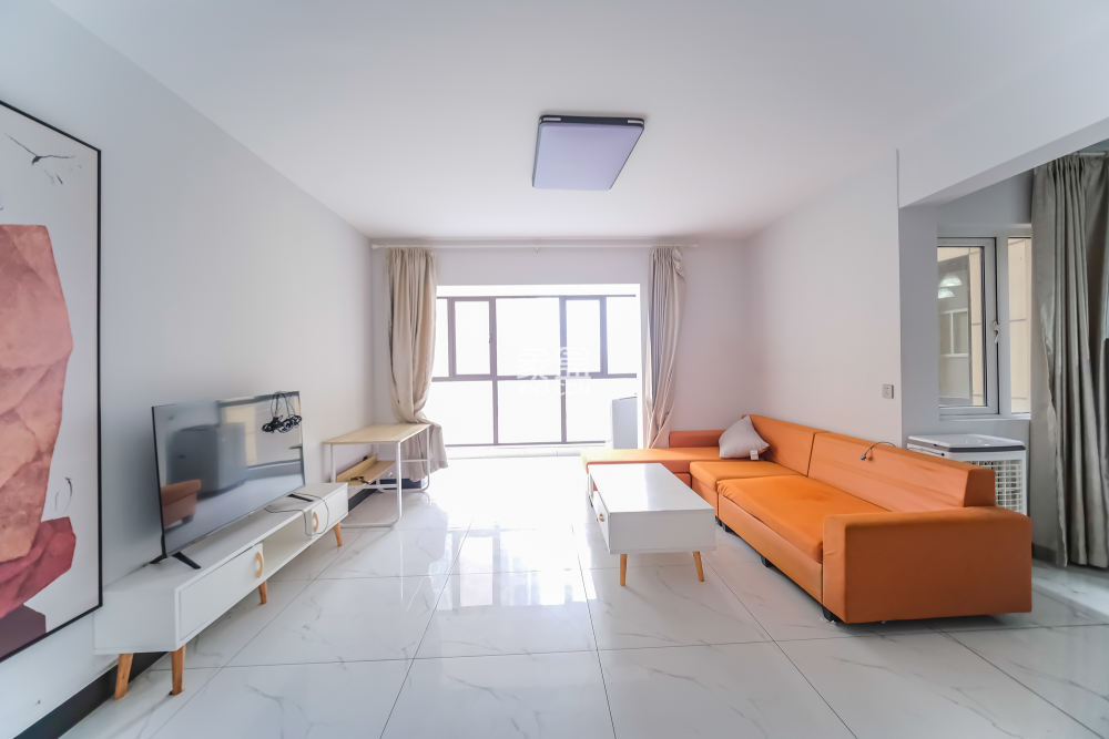 保利香槟国际  4室2厅2卫    104.8万