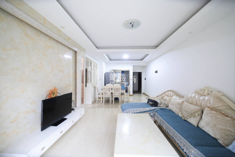 湘府十城（汇财御景湾新寓,汇财国际）  3室2厅1卫    69.0万