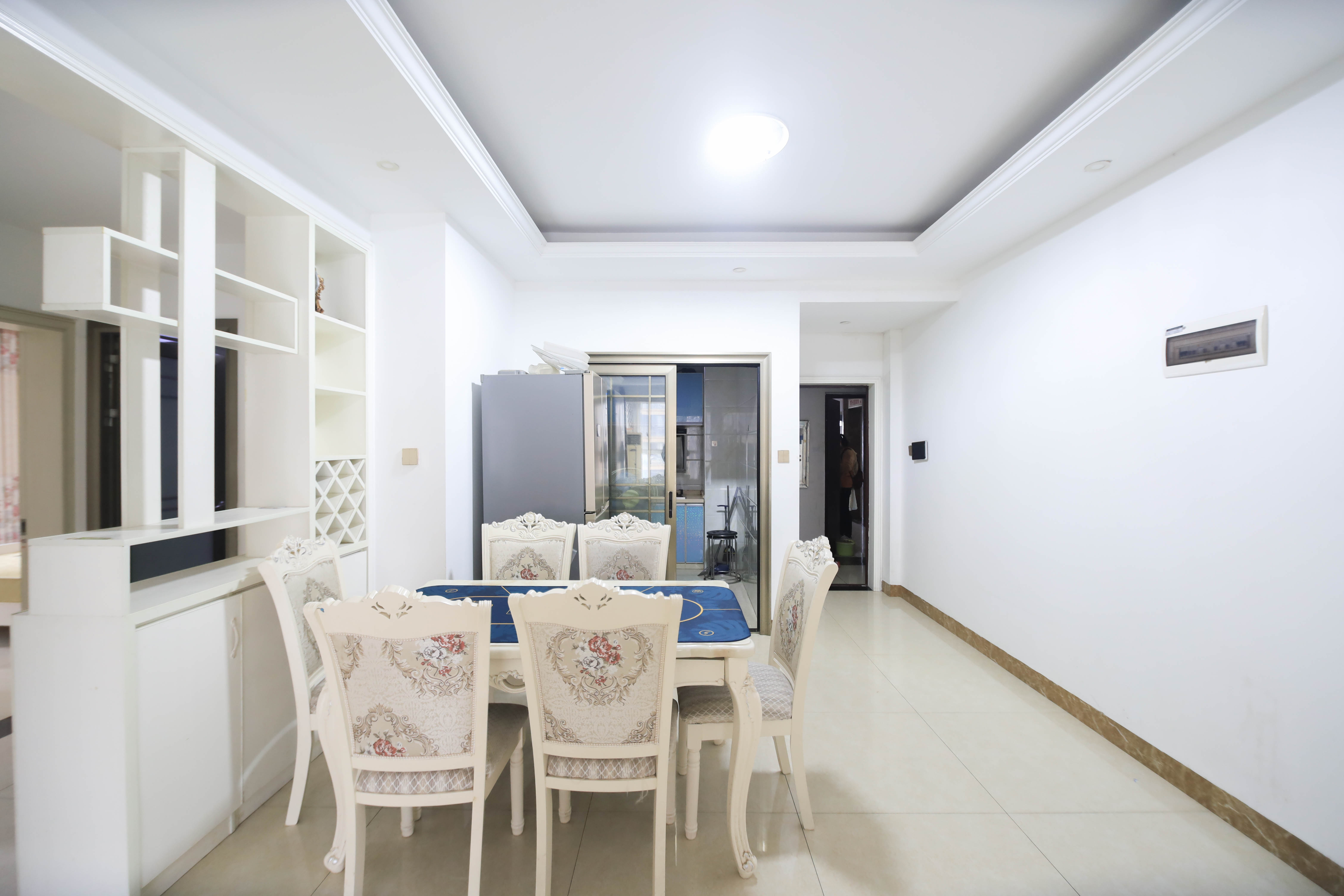 湘府十城(汇财御景湾新寓,汇财国际) 3室2厅1卫 69.0万 湘府十城(汇财御景湾新寓,汇财国际) 3室2厅1卫 69.0万其他