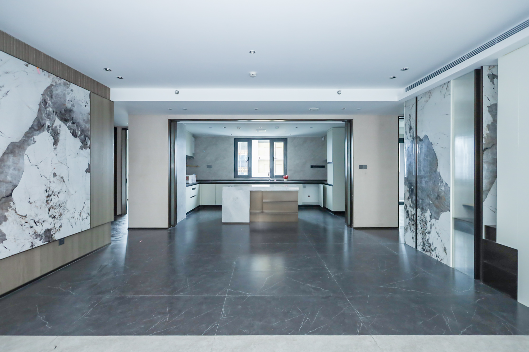 长沙悦府(华润万象城) 4室2厅3卫 568.0万 长沙悦府(华润万象城) 4室2厅3卫 568.0万其他