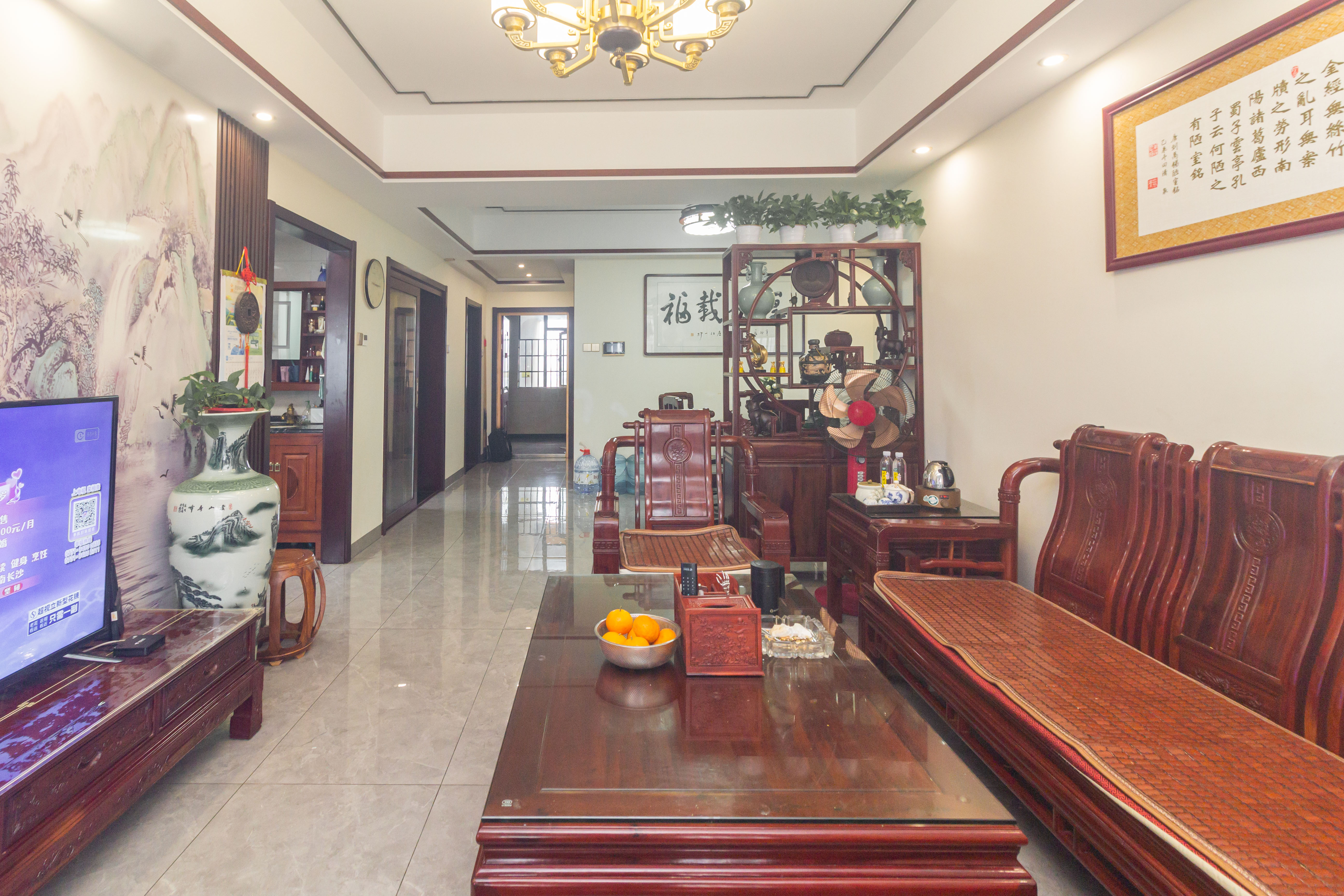 福天星中心(福天星雅苑) 3室2厅1卫 109.5万 福天星中心(福天星雅苑) 3室2厅1卫 109.5万客厅