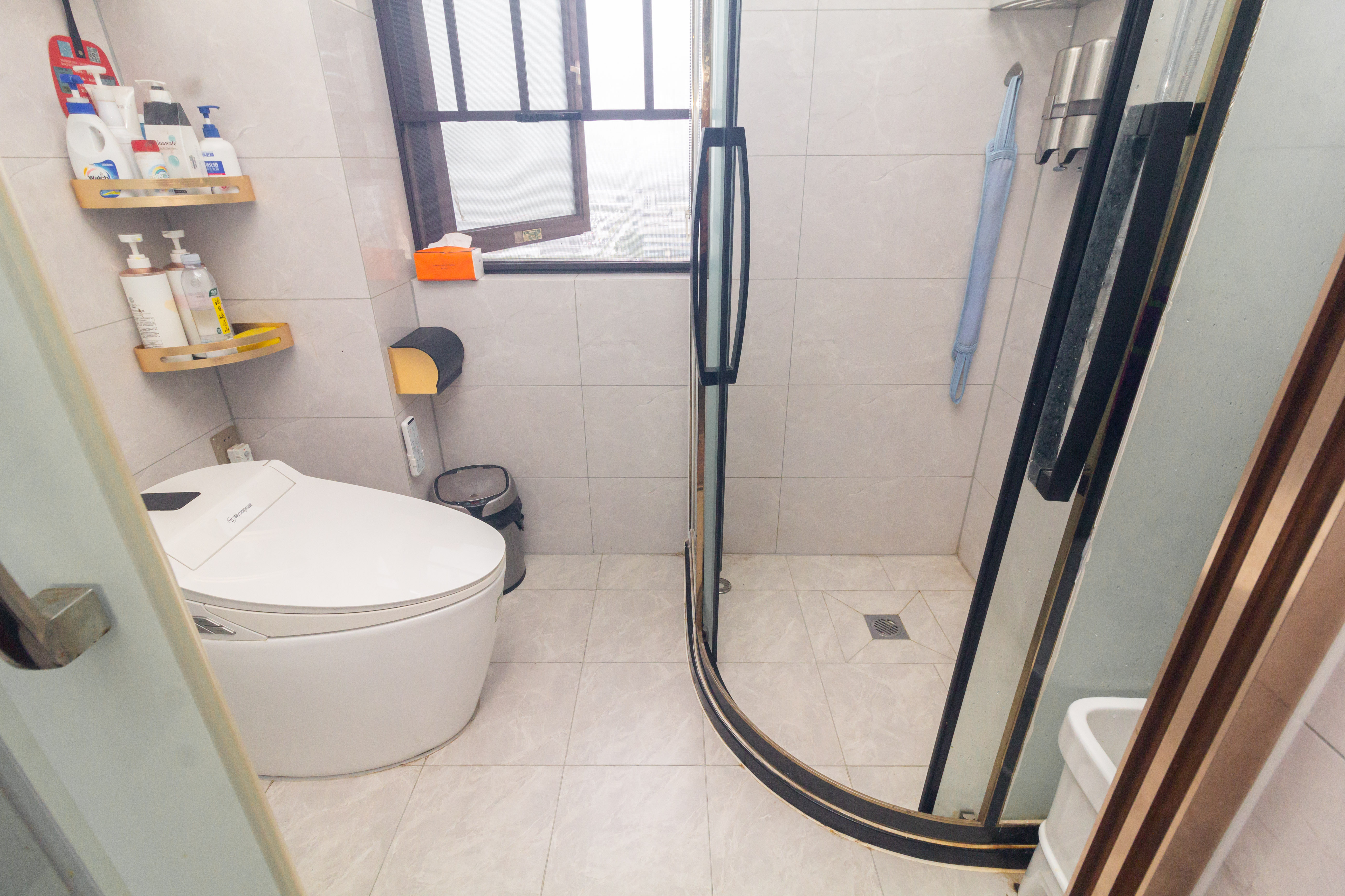 福天星中心(福天星雅苑) 3室2厅1卫 109.5万 福天星中心(福天星雅苑) 3室2厅1卫 109.5万卫生间