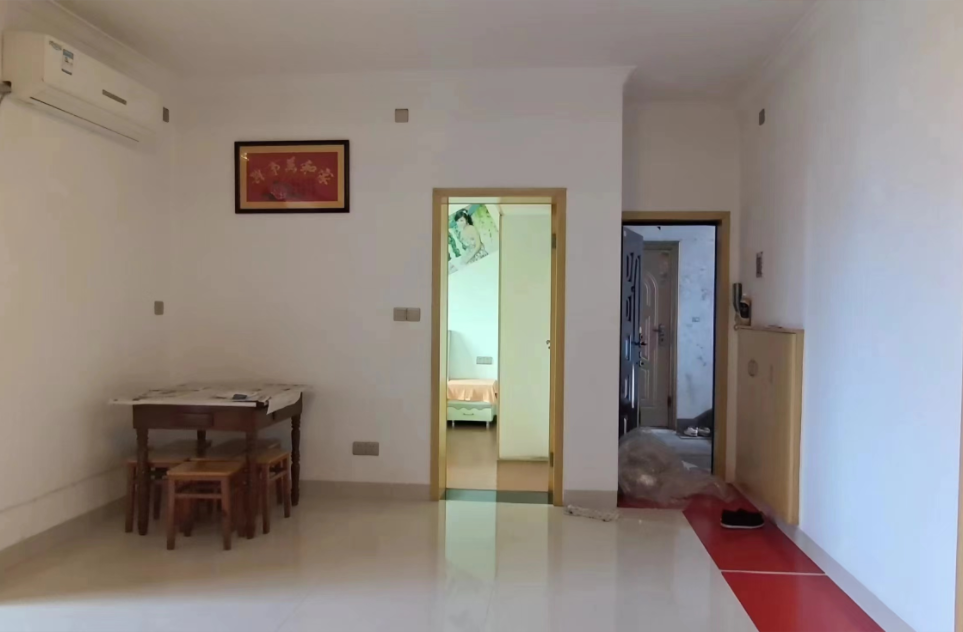 天源生活区(也叫棉纺厂单位房) 3室2厅1卫 37.0万 天源生活区(也叫棉纺厂单位房) 3室2厅1卫 37.0万室内图