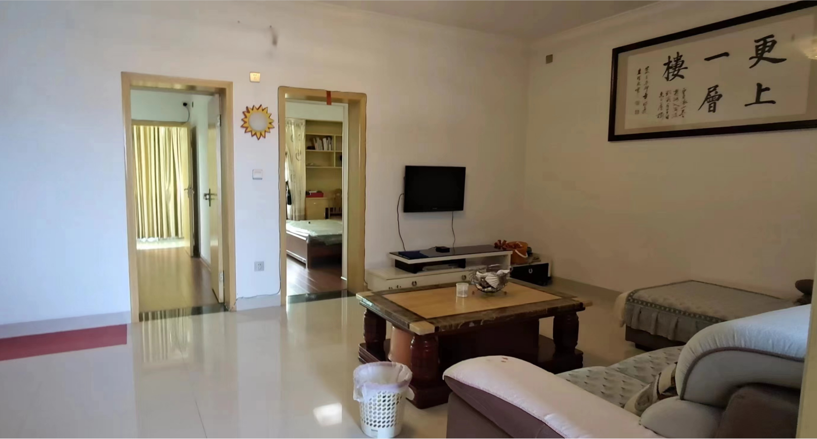 天源生活区(也叫棉纺厂单位房) 3室2厅1卫 37.0万 天源生活区(也叫棉纺厂单位房) 3室2厅1卫 37.0万室内图