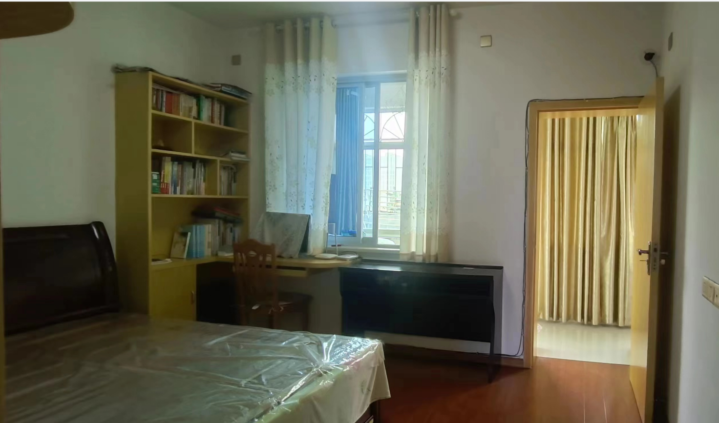 天源生活区(也叫棉纺厂单位房) 3室2厅1卫 37.0万 天源生活区(也叫棉纺厂单位房) 3室2厅1卫 37.0万室内图