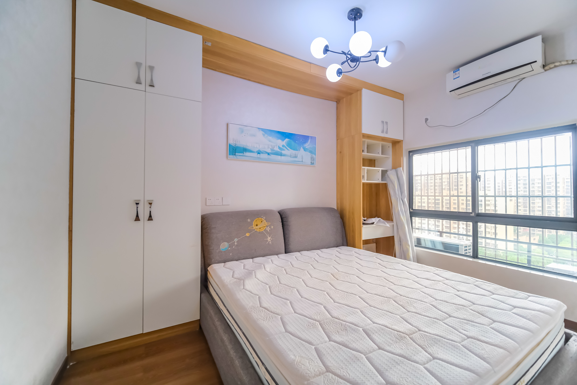 花样年华  1室1厅1卫    36.8万 花样年华  1室1厅1卫    36.8万卧室