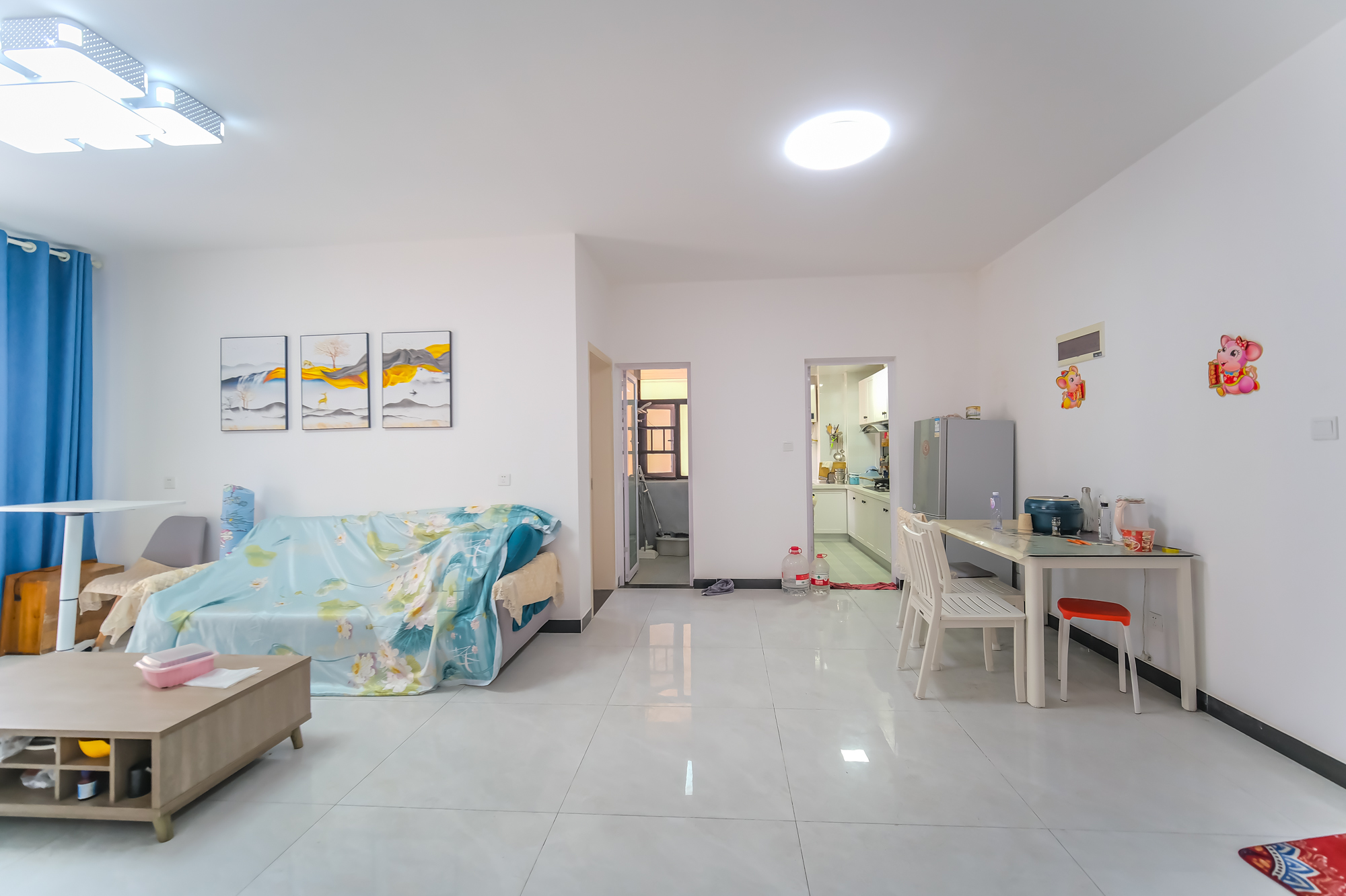 星雅美辰  3室2厅2卫    97.8万 星雅美辰  3室2厅2卫    97.8万客厅