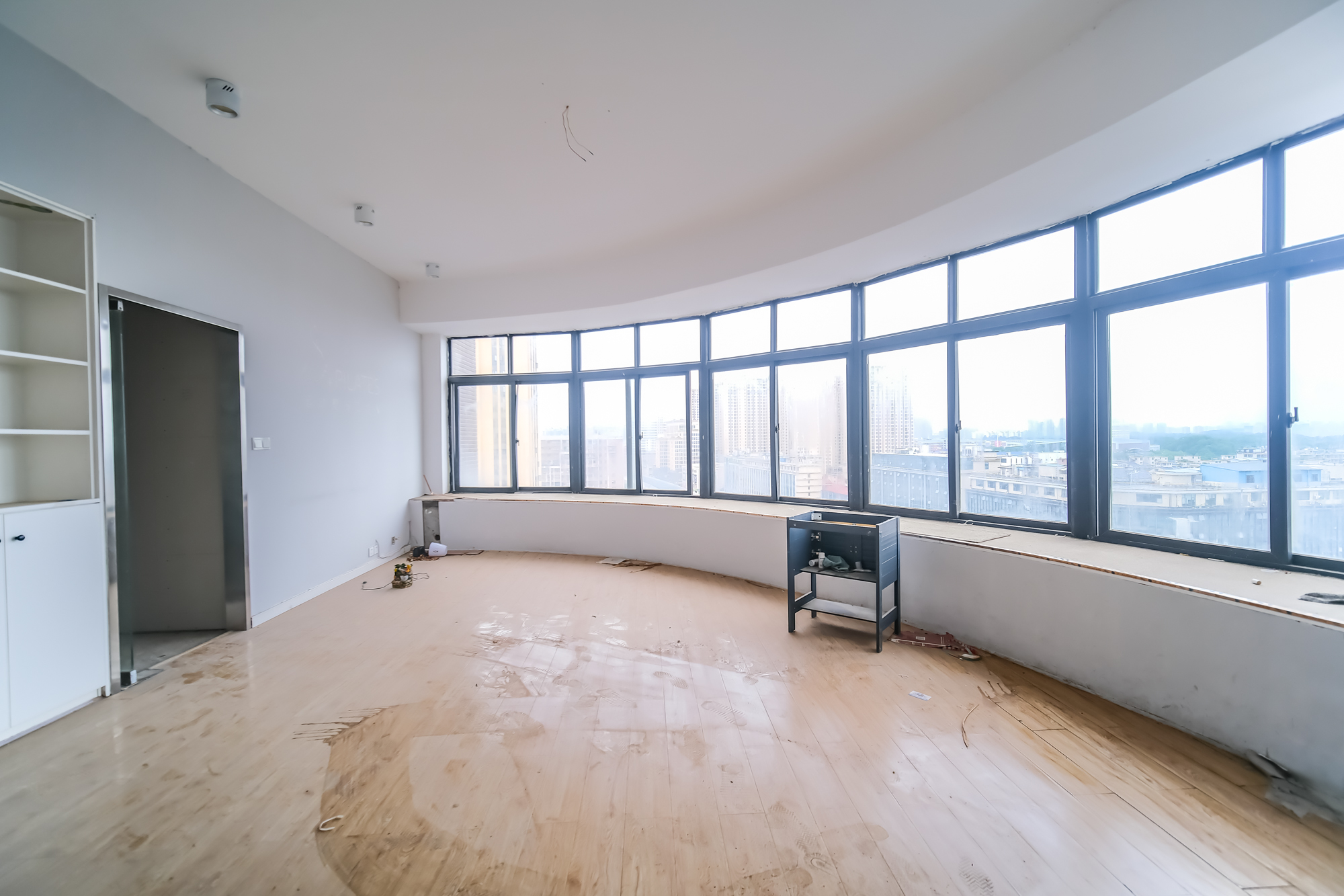 红树湾  3室2厅1卫    62.0万 红树湾  3室2厅1卫    62.0万