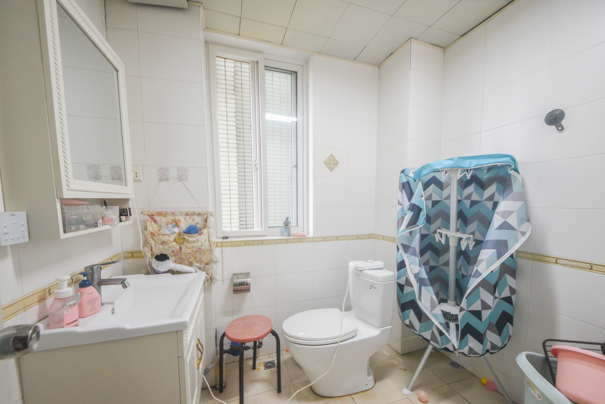 佳润新城（佳润新都）  3室2厅2卫   135.00万卫生间
