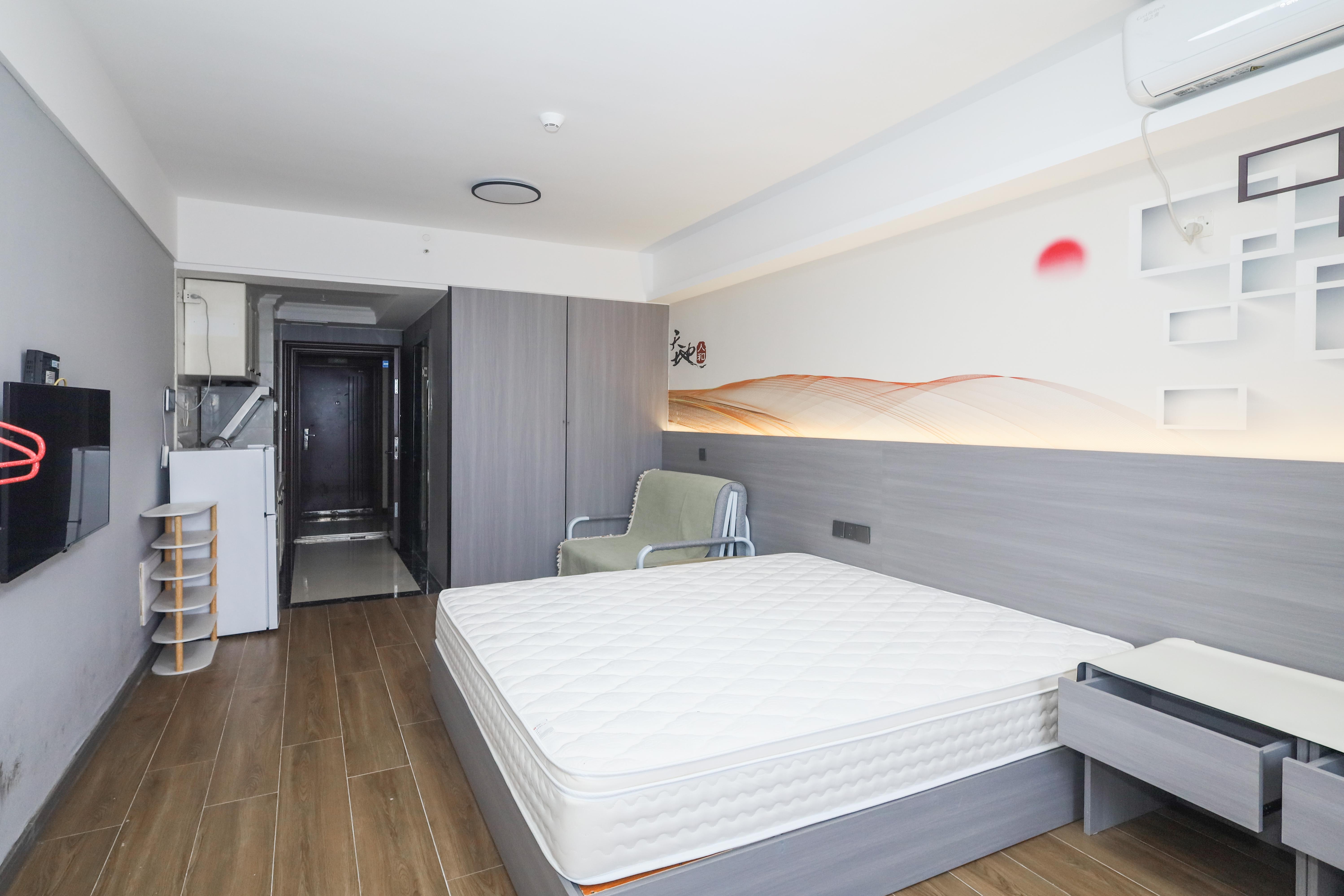 保利麓谷林语I区  1室1厅1卫    28.0万 保利麓谷林语I区  1室1厅1卫    28.0万其他