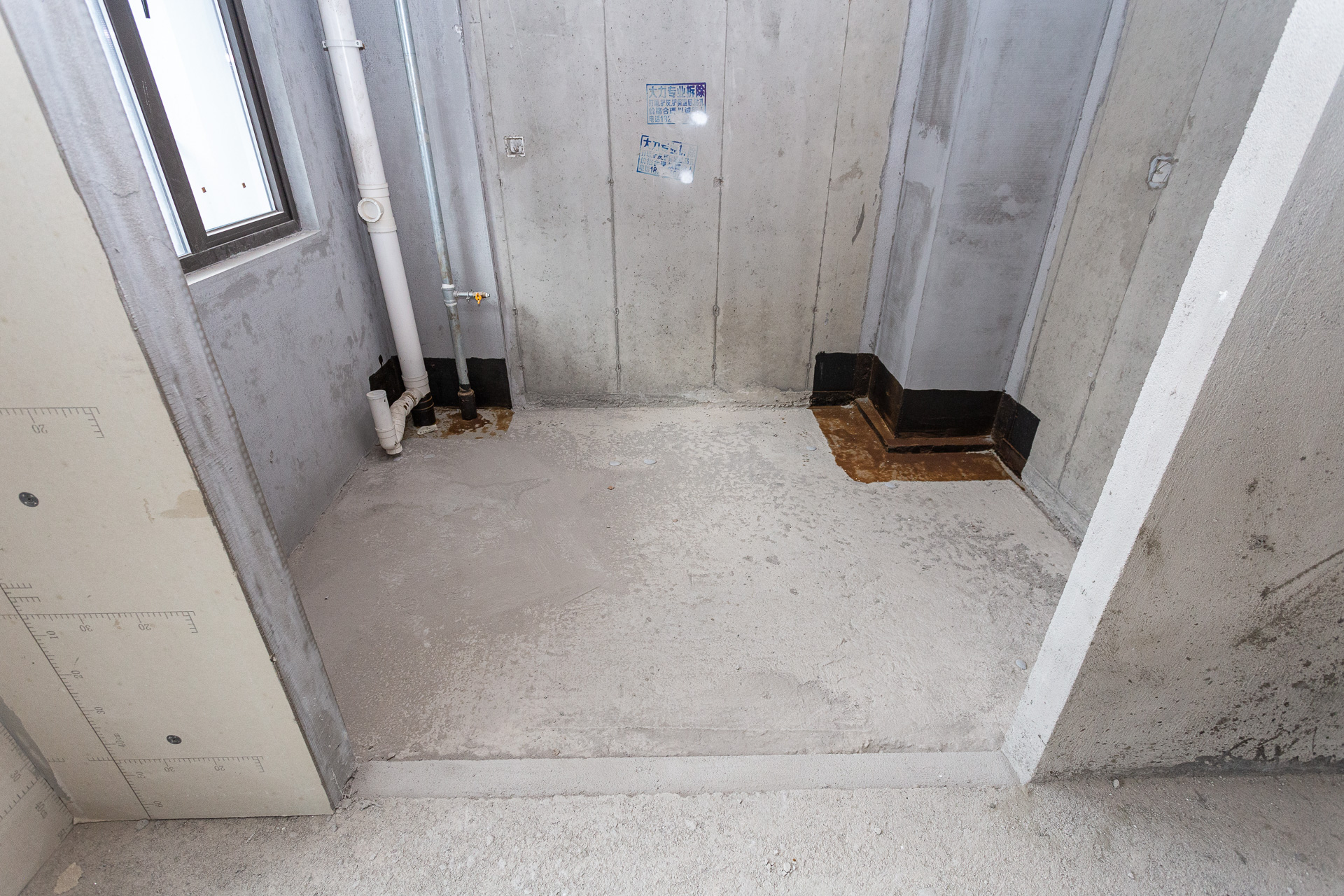 润和湘江天地E区  4室2厅3卫    235.0万 润和湘江天地E区  4室2厅3卫    235.0万厨房