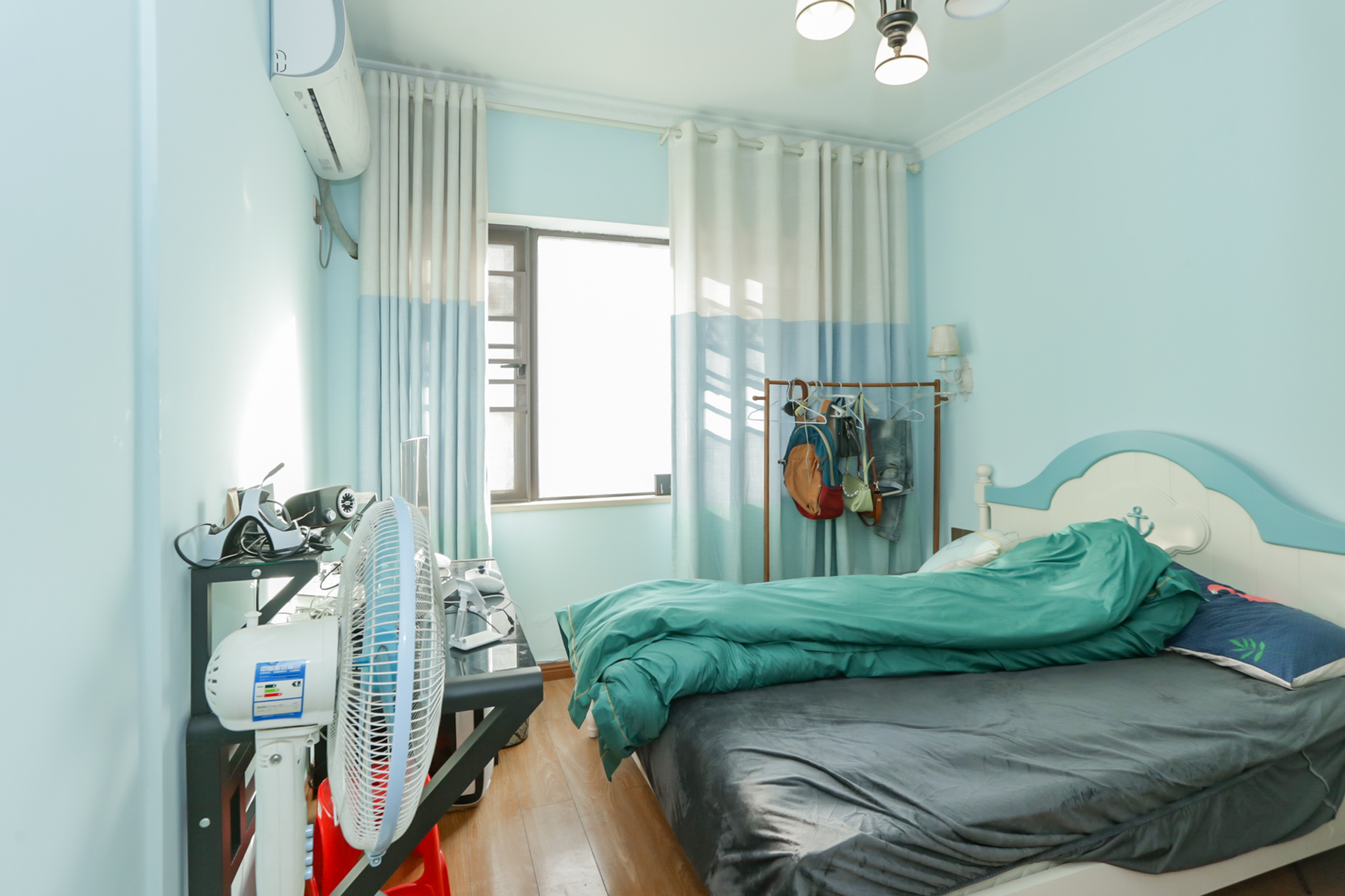 钰龙天下二期(钰龙佳园) 3室2厅2卫 182.0万 钰龙天下二期(钰龙佳园) 3室2厅2卫 182.0万卧室