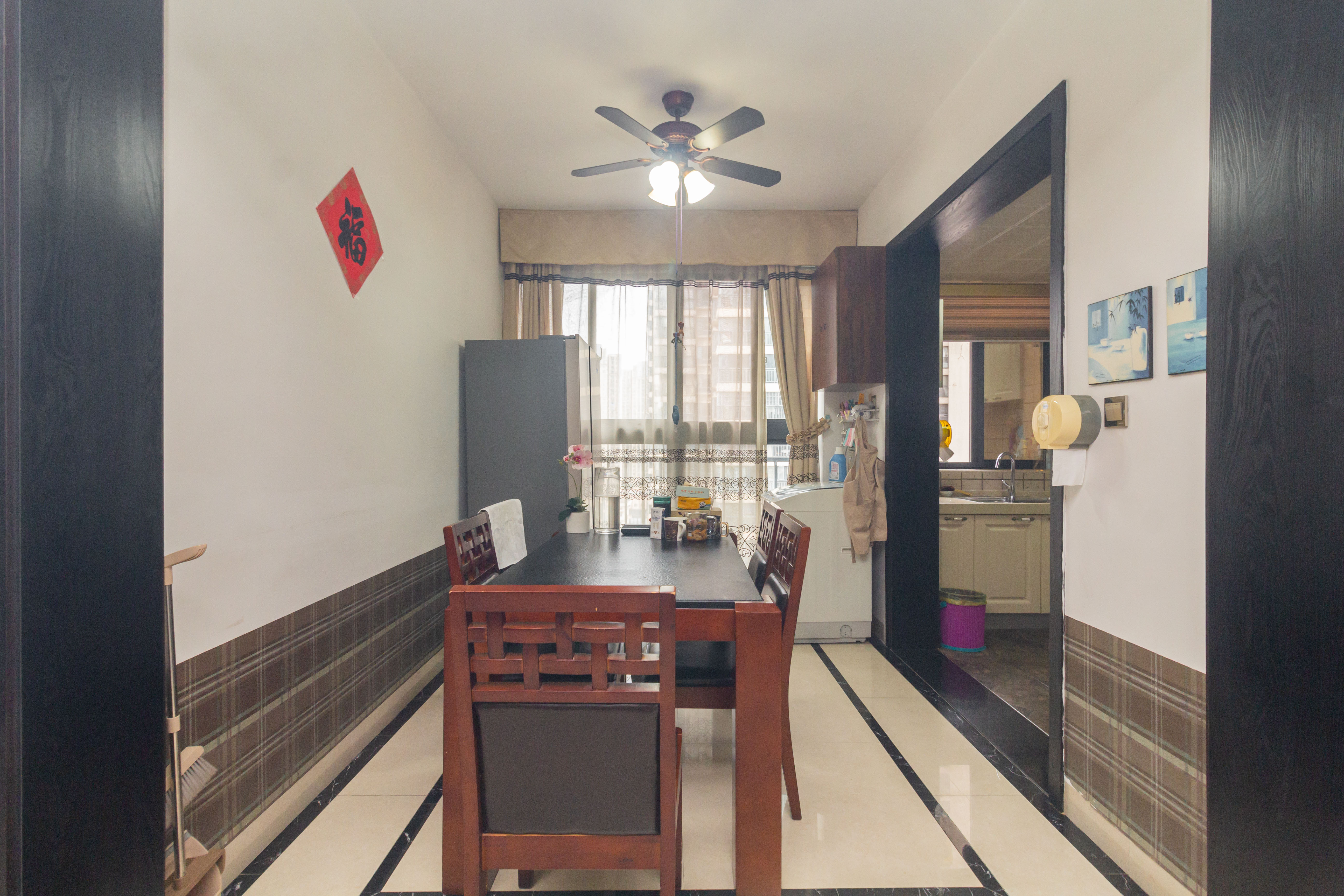 东岸城邦 3室2厅2卫 85.8万 东岸城邦 3室2厅2卫 85.8万客厅