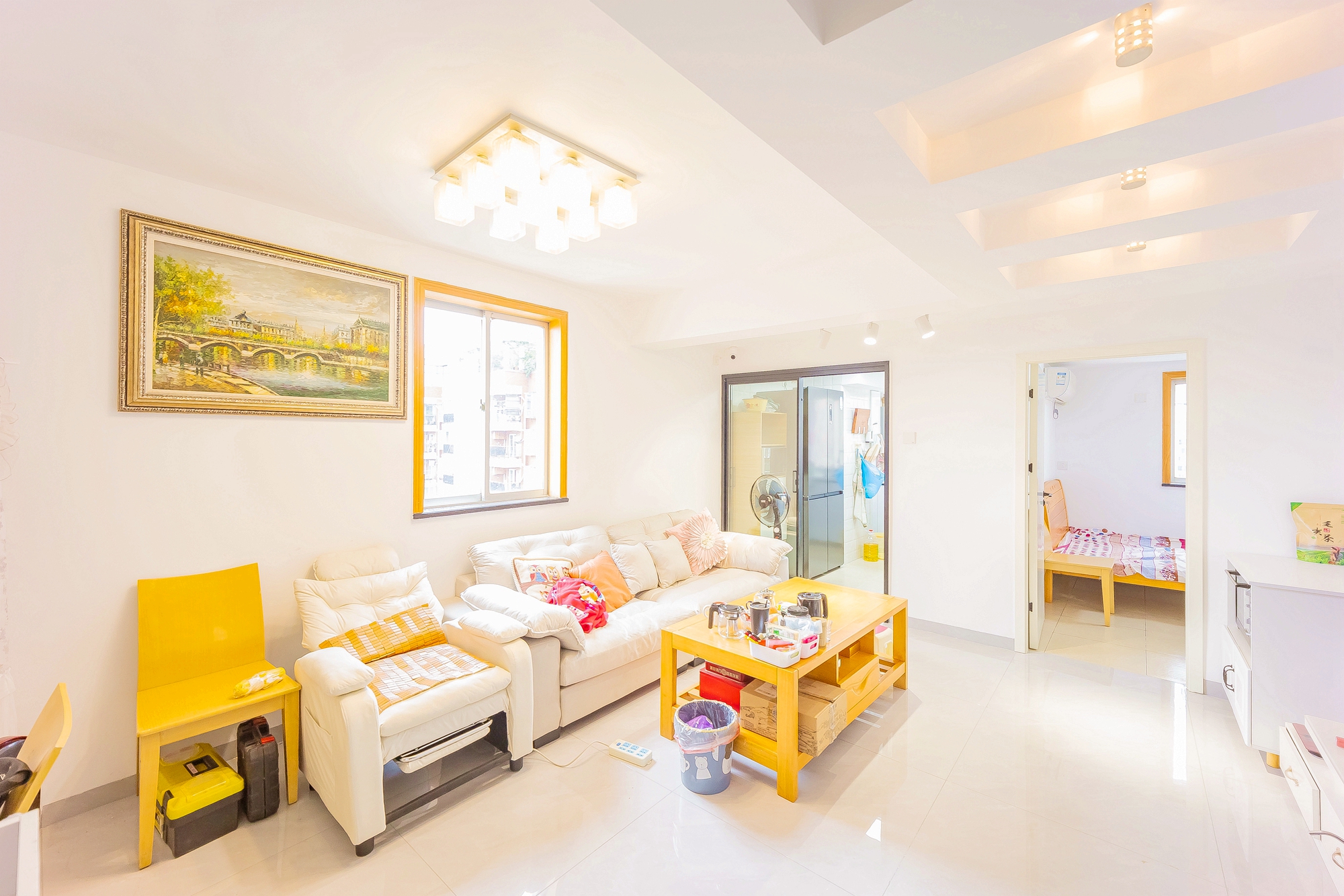 宏景名厦  3室2厅1卫    78.0万 宏景名厦  3室2厅1卫    78.0万客厅