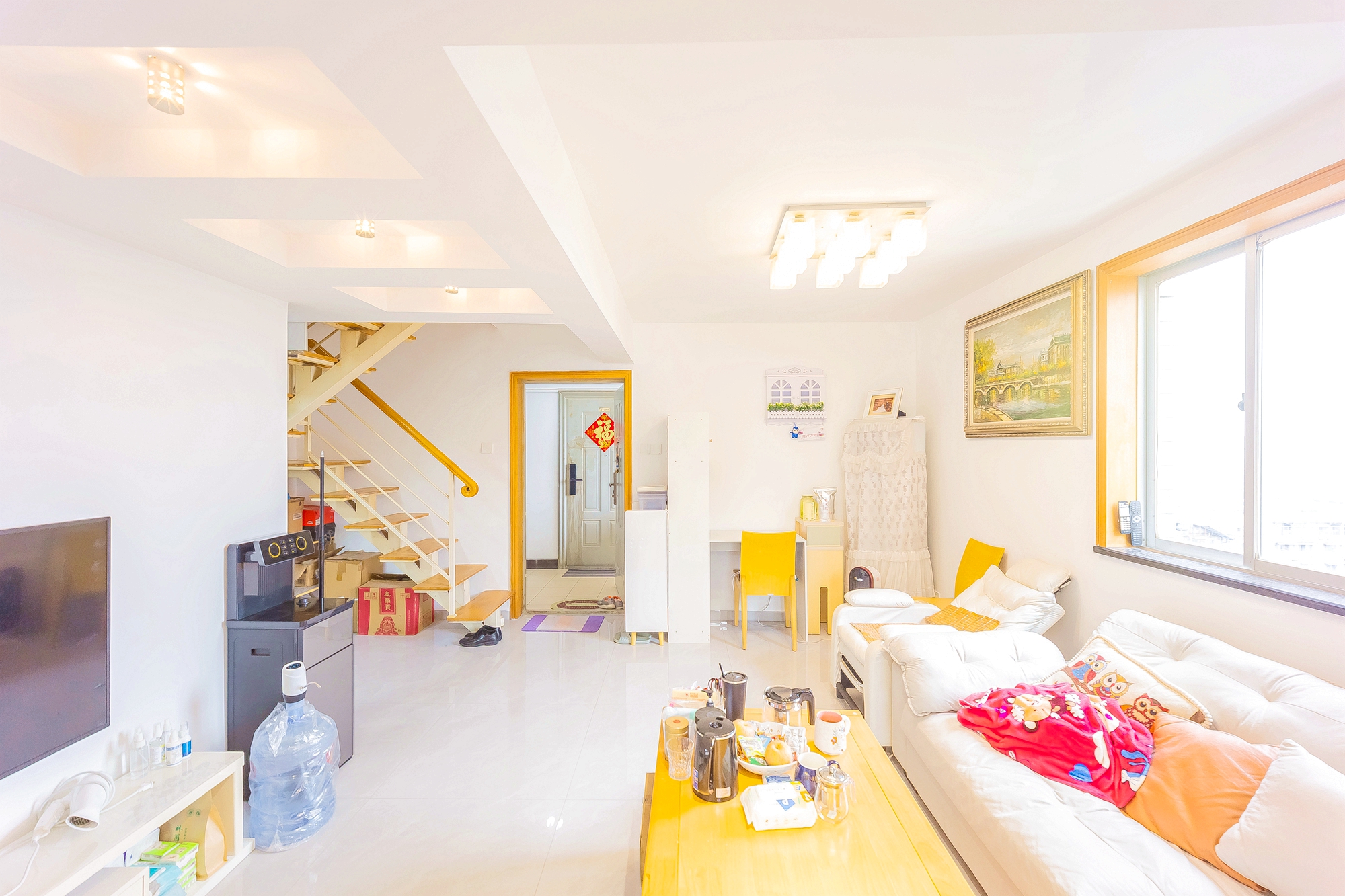 宏景名厦  3室2厅1卫    78.0万 宏景名厦  3室2厅1卫    78.0万客厅