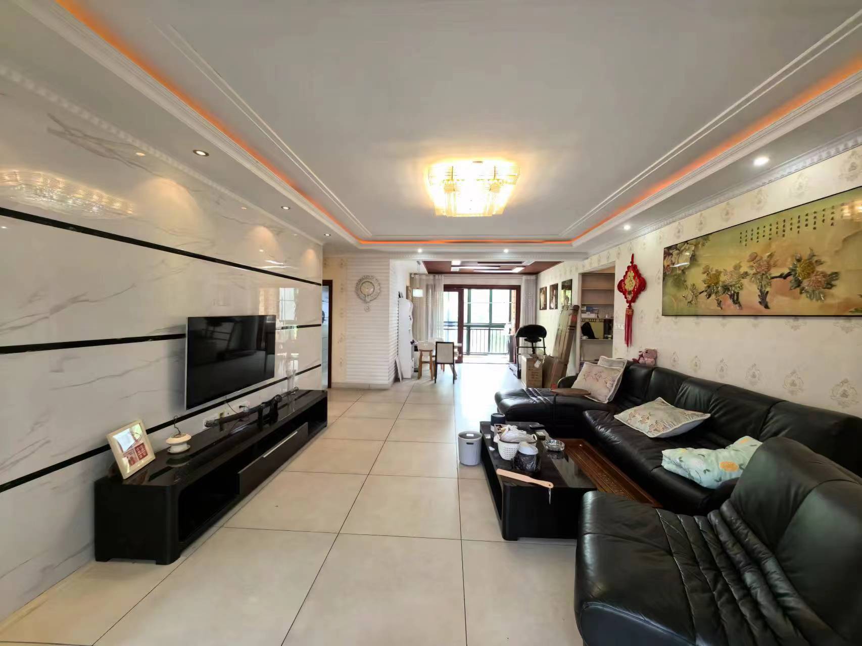 经世皇城 4室2厅1卫 93.0万 经世皇城 4室2厅1卫 93.0万室内图