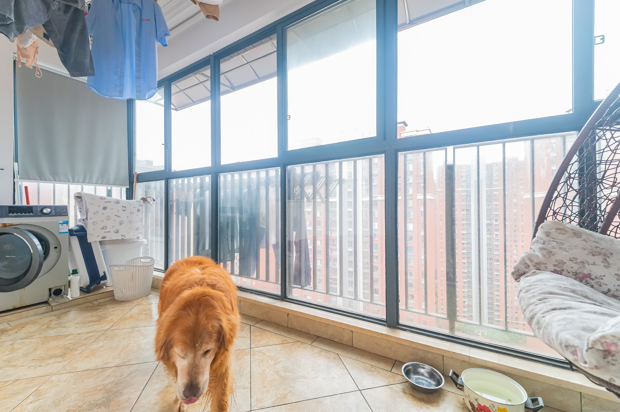 华润凤凰城二期  4室2厅1卫    138.0万阳台