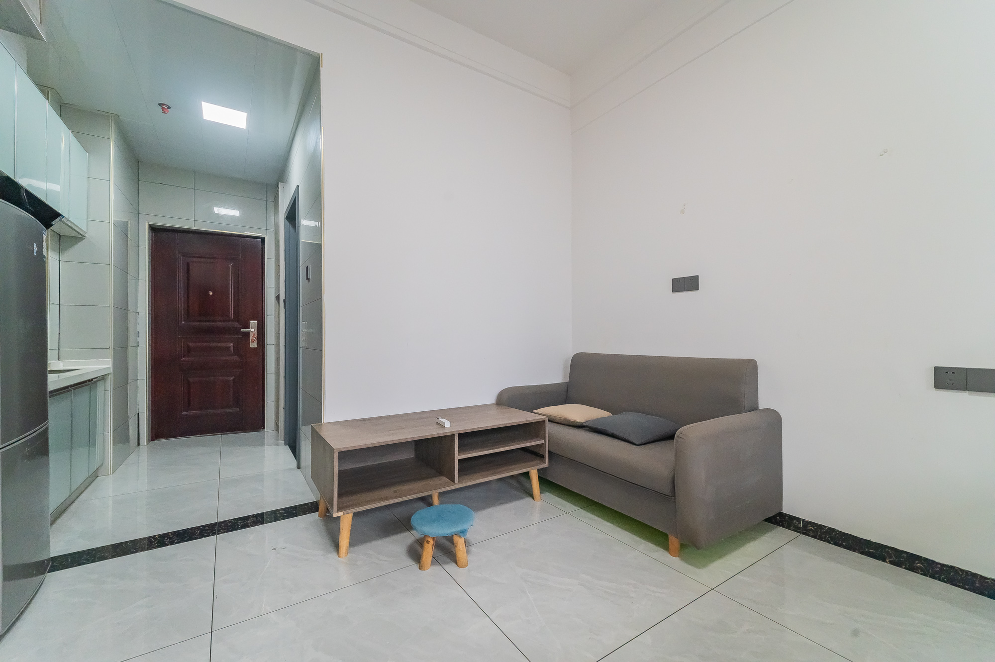 中建悦和城  1室1厅1卫    32.7万客厅