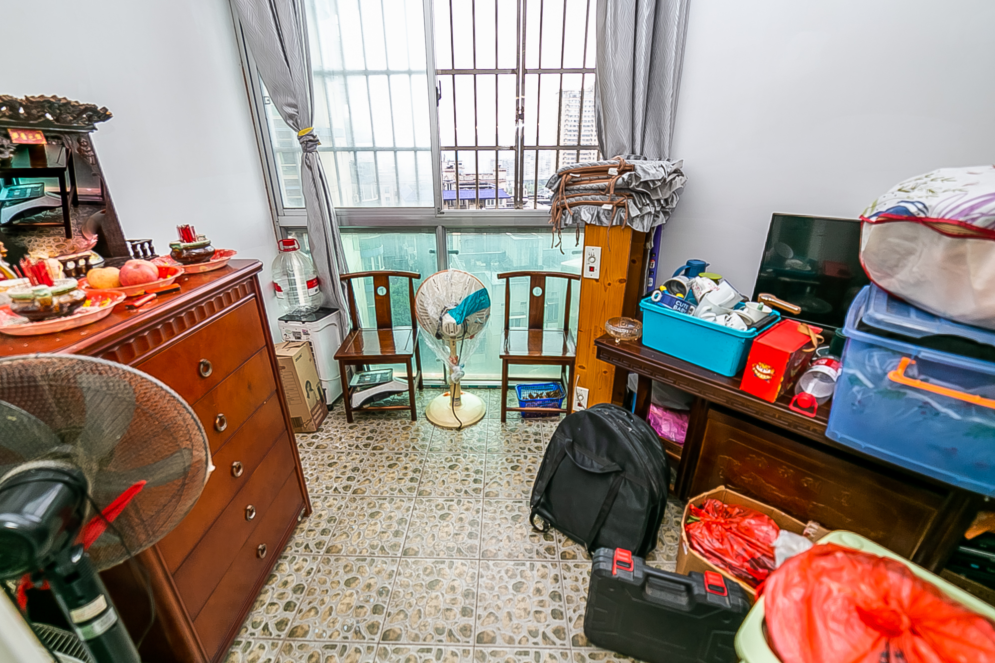 万事佳景园  2室2厅1卫    58.0万阳台