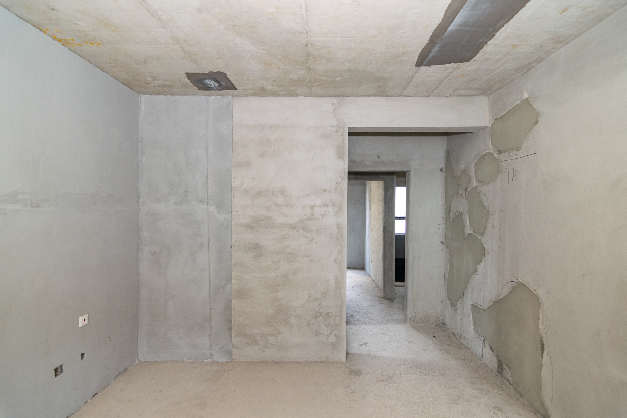 鸿海公园里 4室2厅2卫 66.0万 鸿海公园里 4室2厅2卫 66.0万卧室